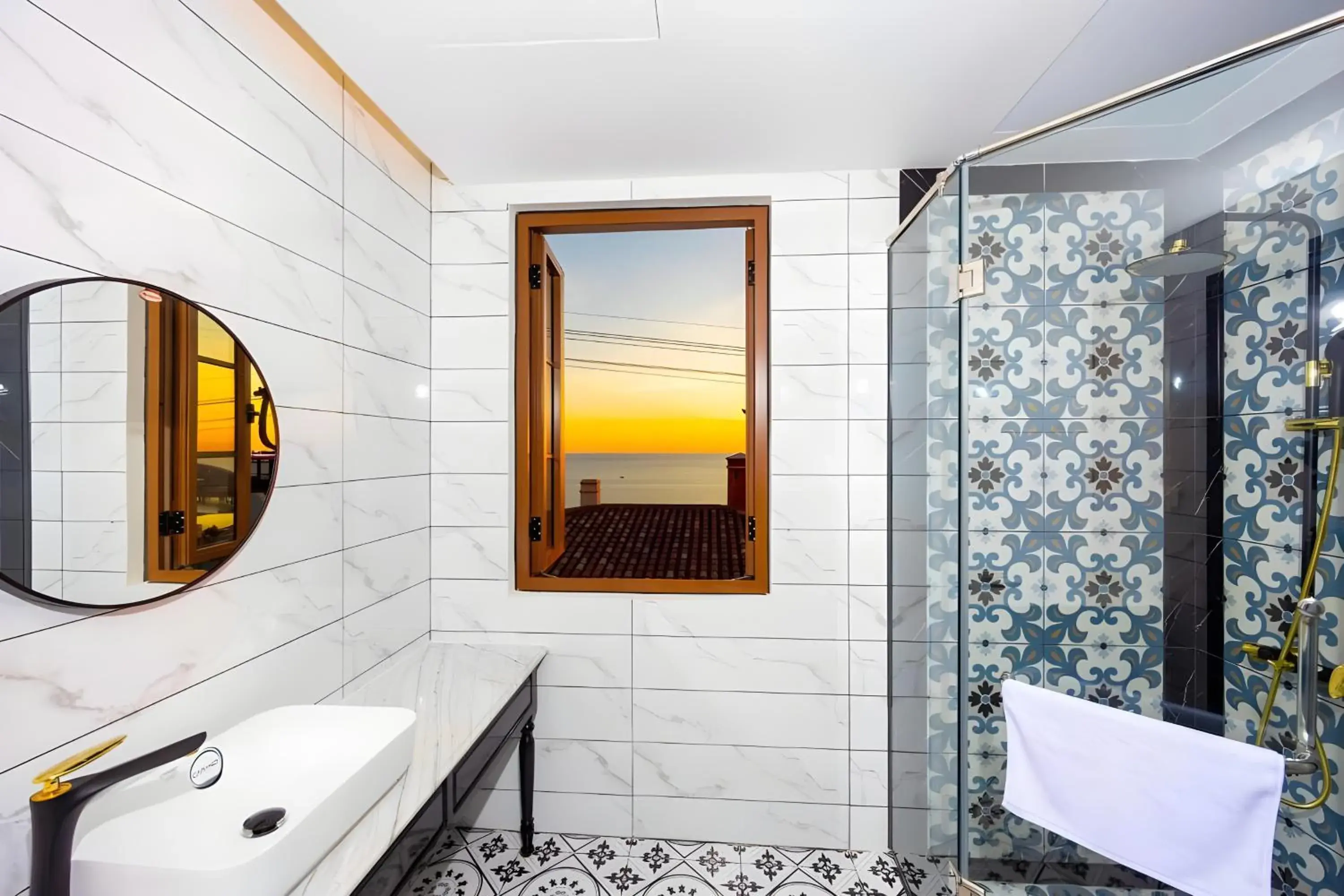 Shower in THALA Phú Quốc Shower in THALA Phú Quốc