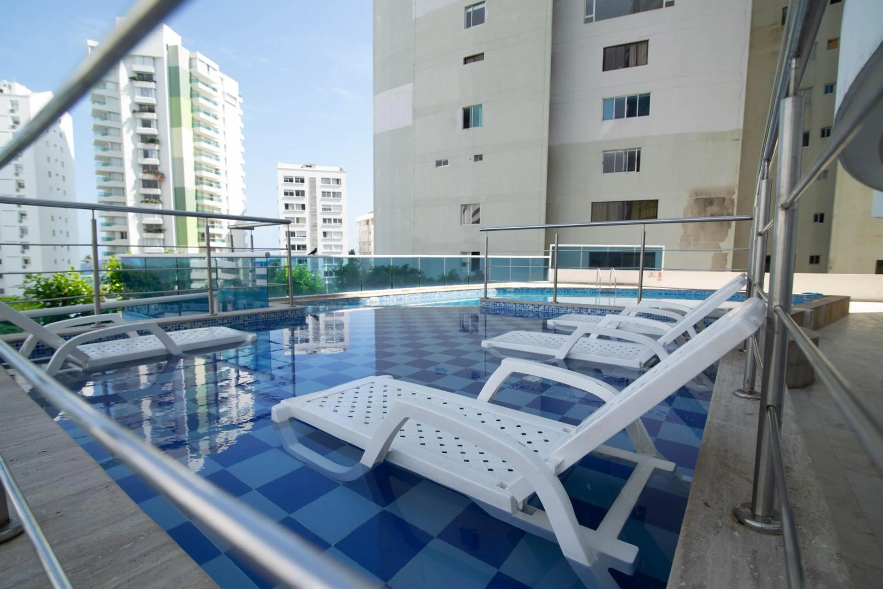 Swimming pool in Apartamento Unik Cartagena Edificio Poseidón