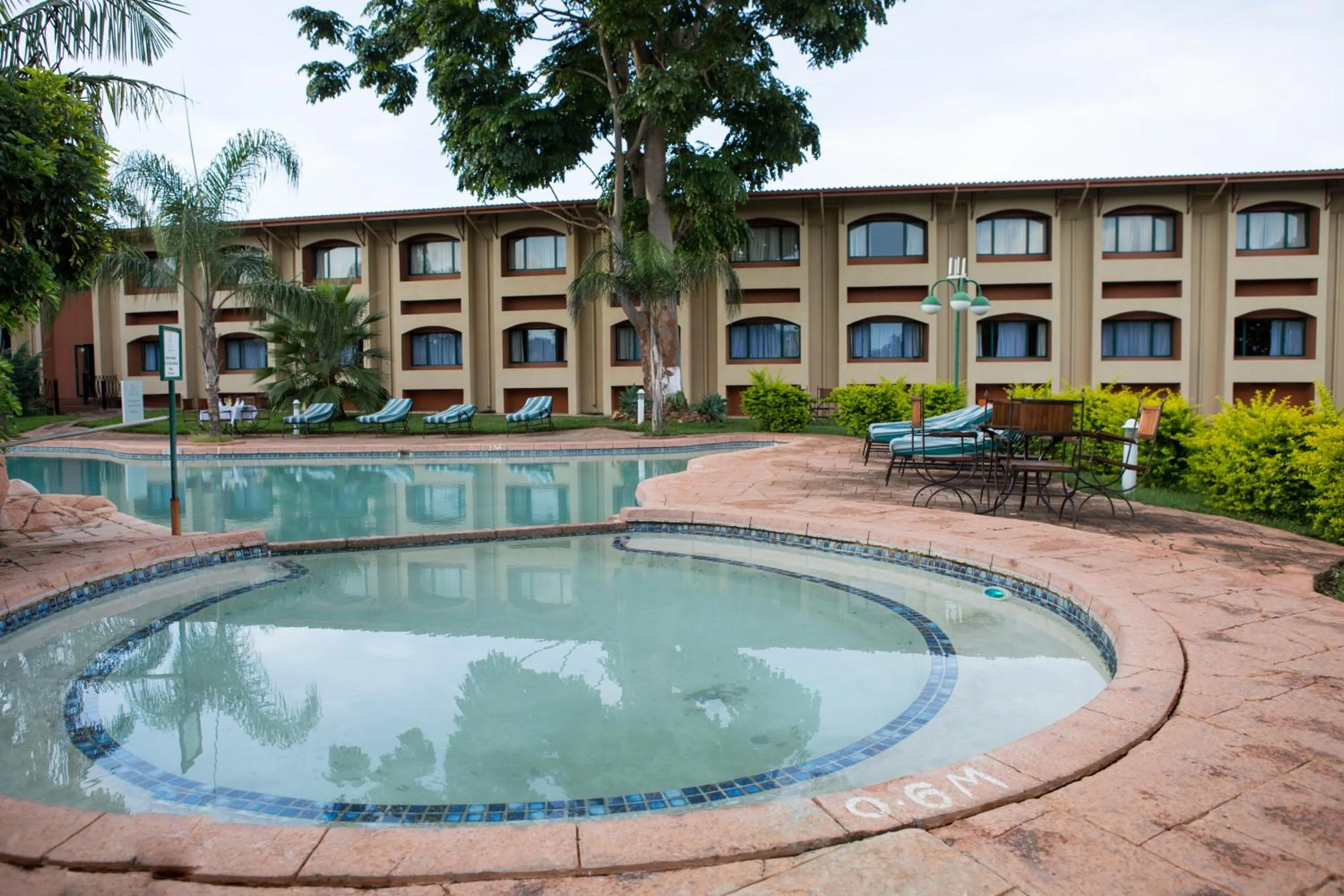 Swimming pool in M'kango Golfview Hotel