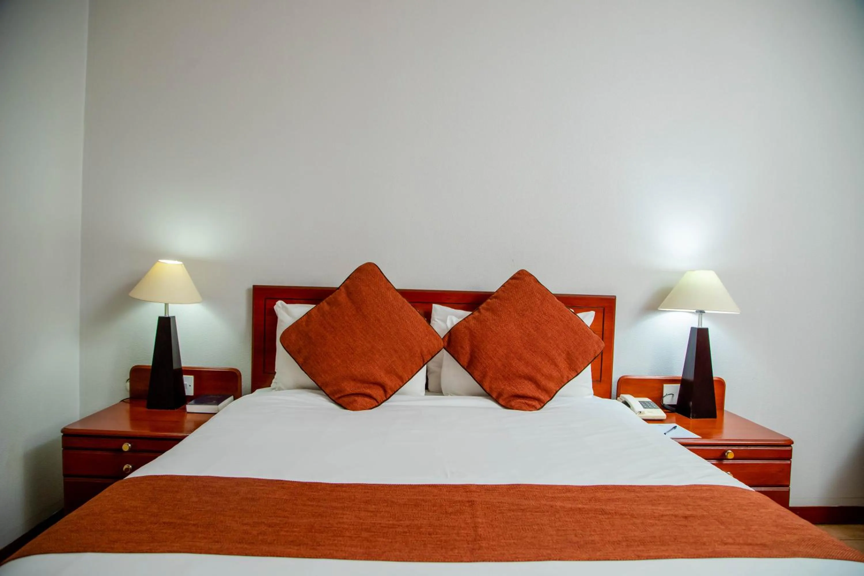 Bed in M'kango Golfview Hotel