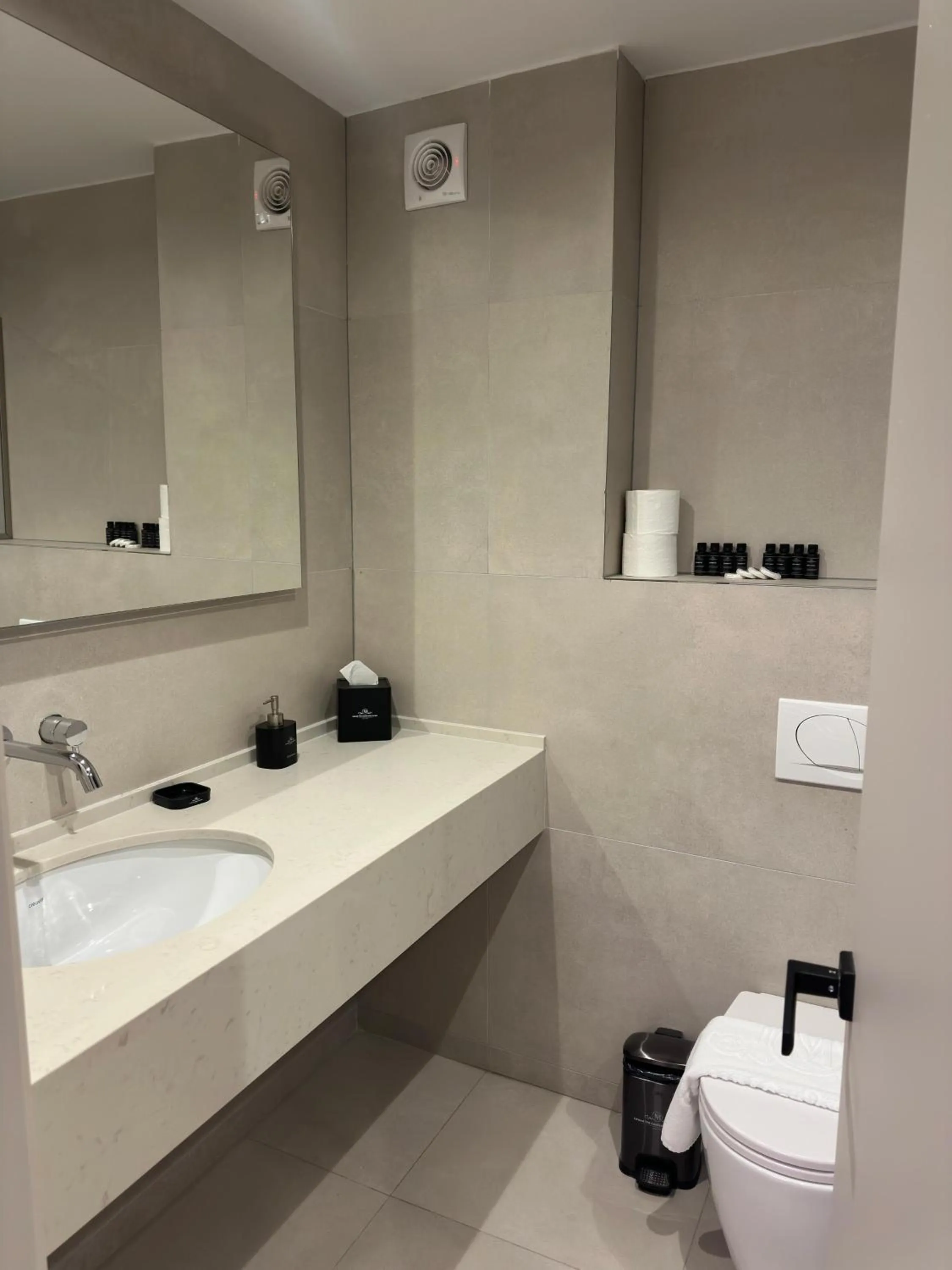 Toilet in Grand VM Conference & SPA