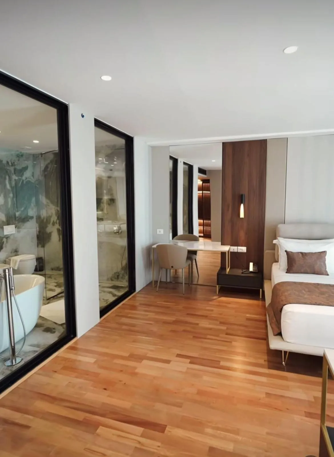 Toilet, Bed in Grand VM Conference & SPA