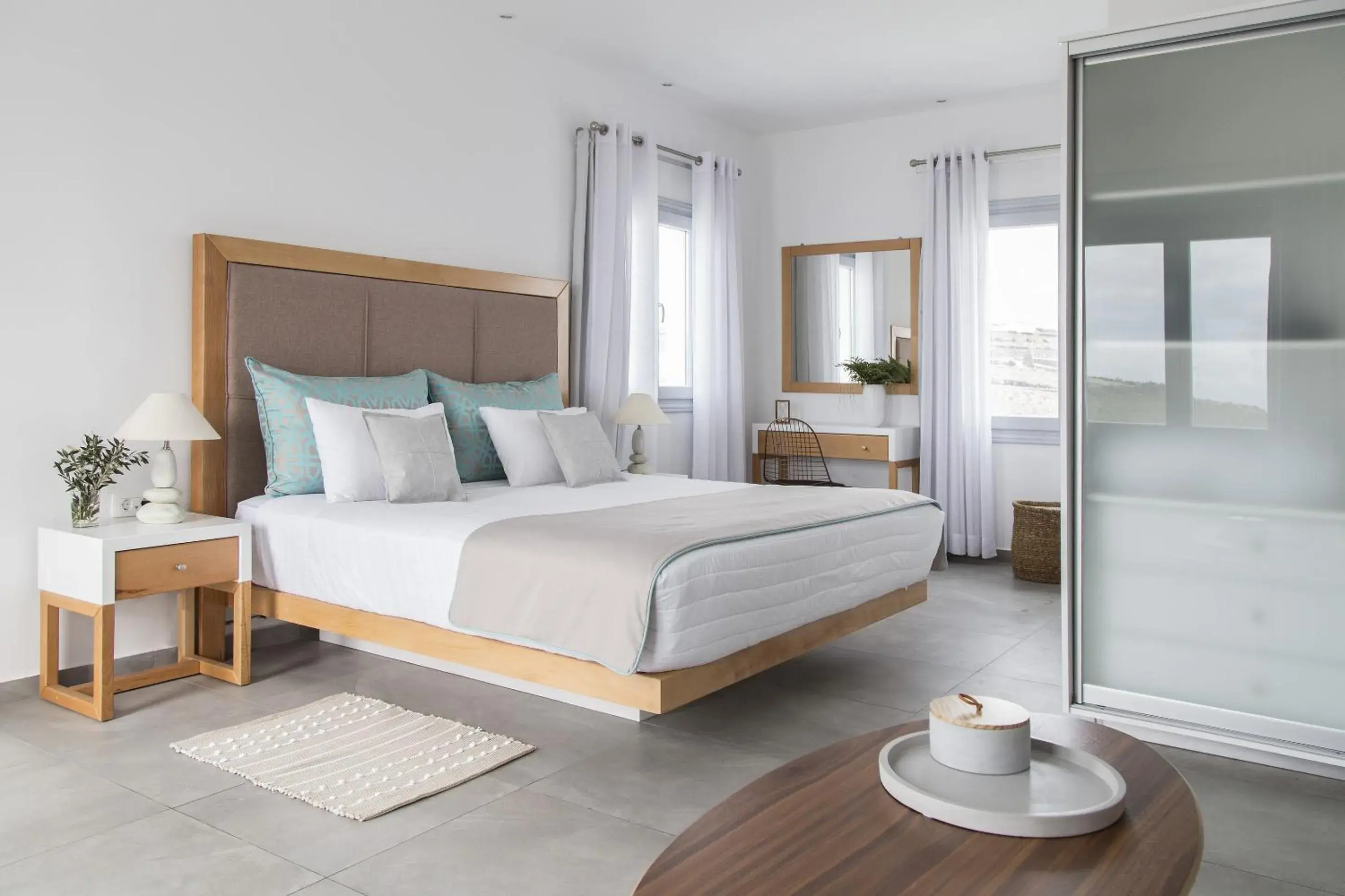 Bed in Impressive One Bed in Impressive One