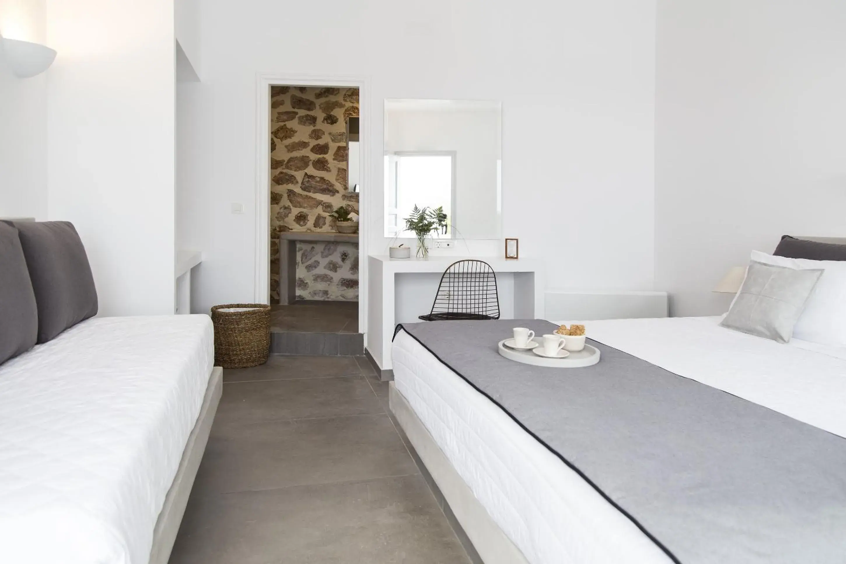 Bed in Impressive One Bed in Impressive One