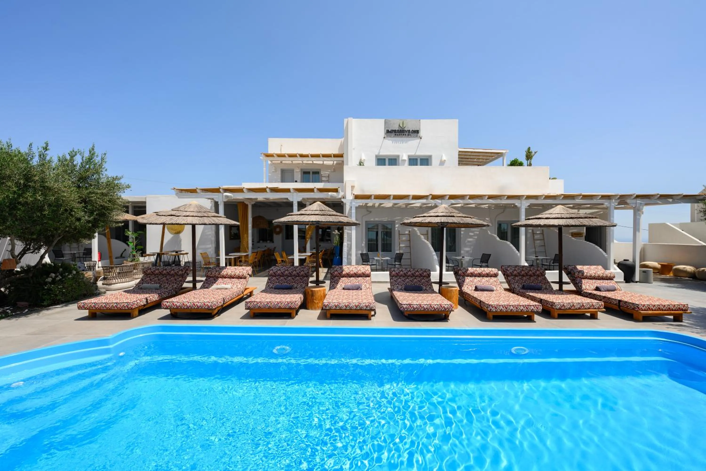 Property building in Impressive One