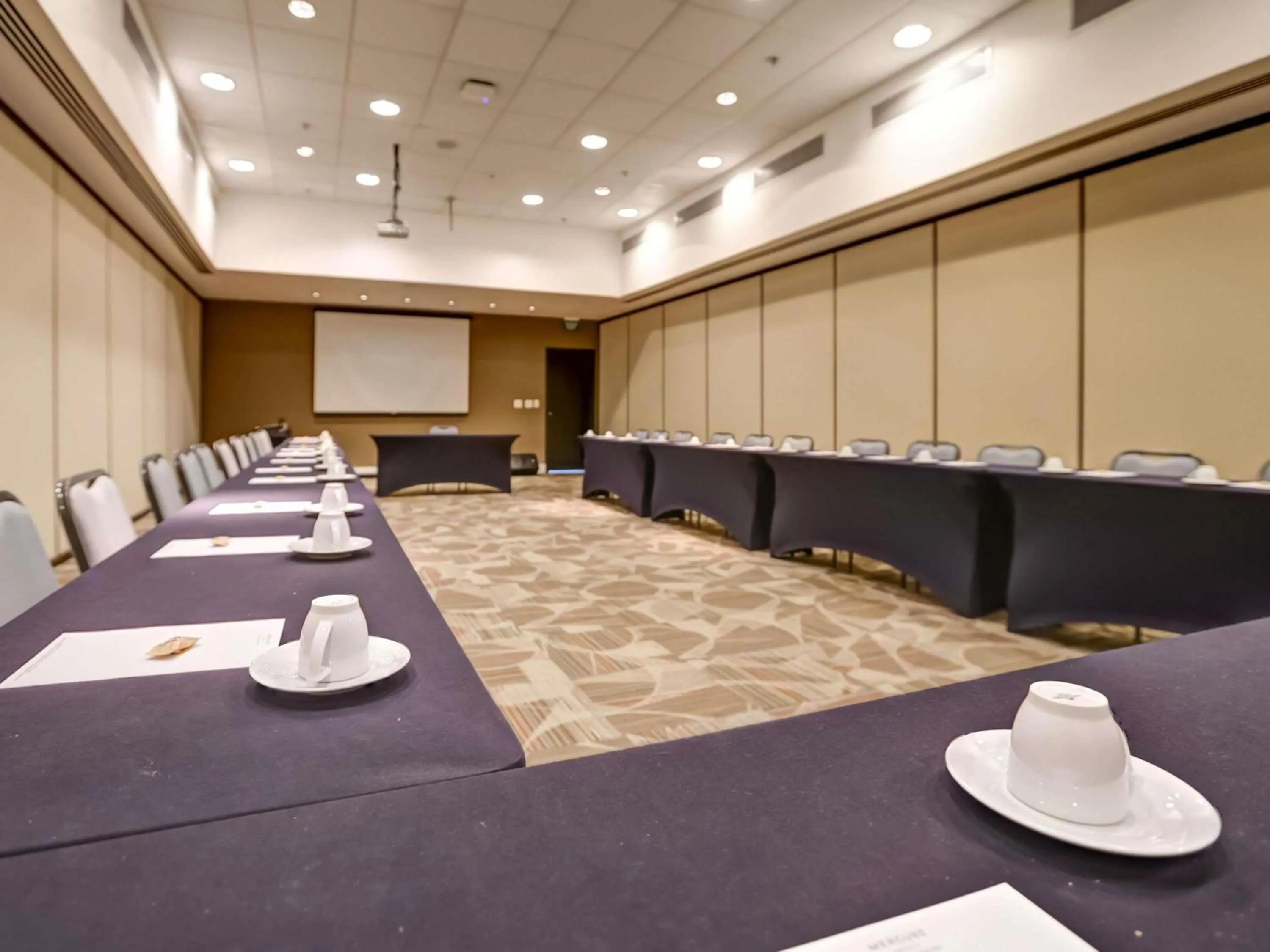 Meeting/conference room in ibis Rio de Janeiro Barra da Tijuca