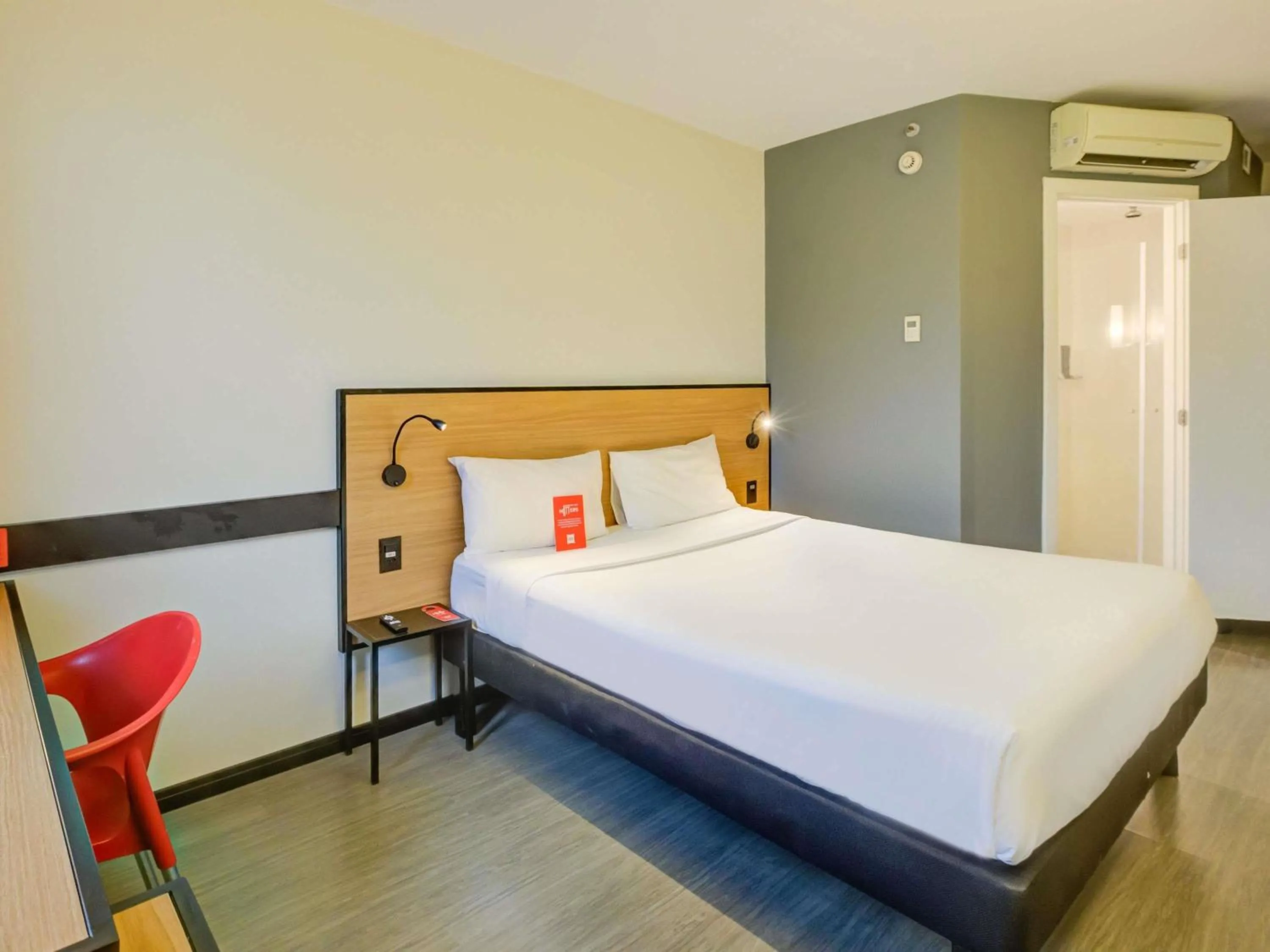 Bedroom, Bed in ibis Rio de Janeiro Barra da Tijuca