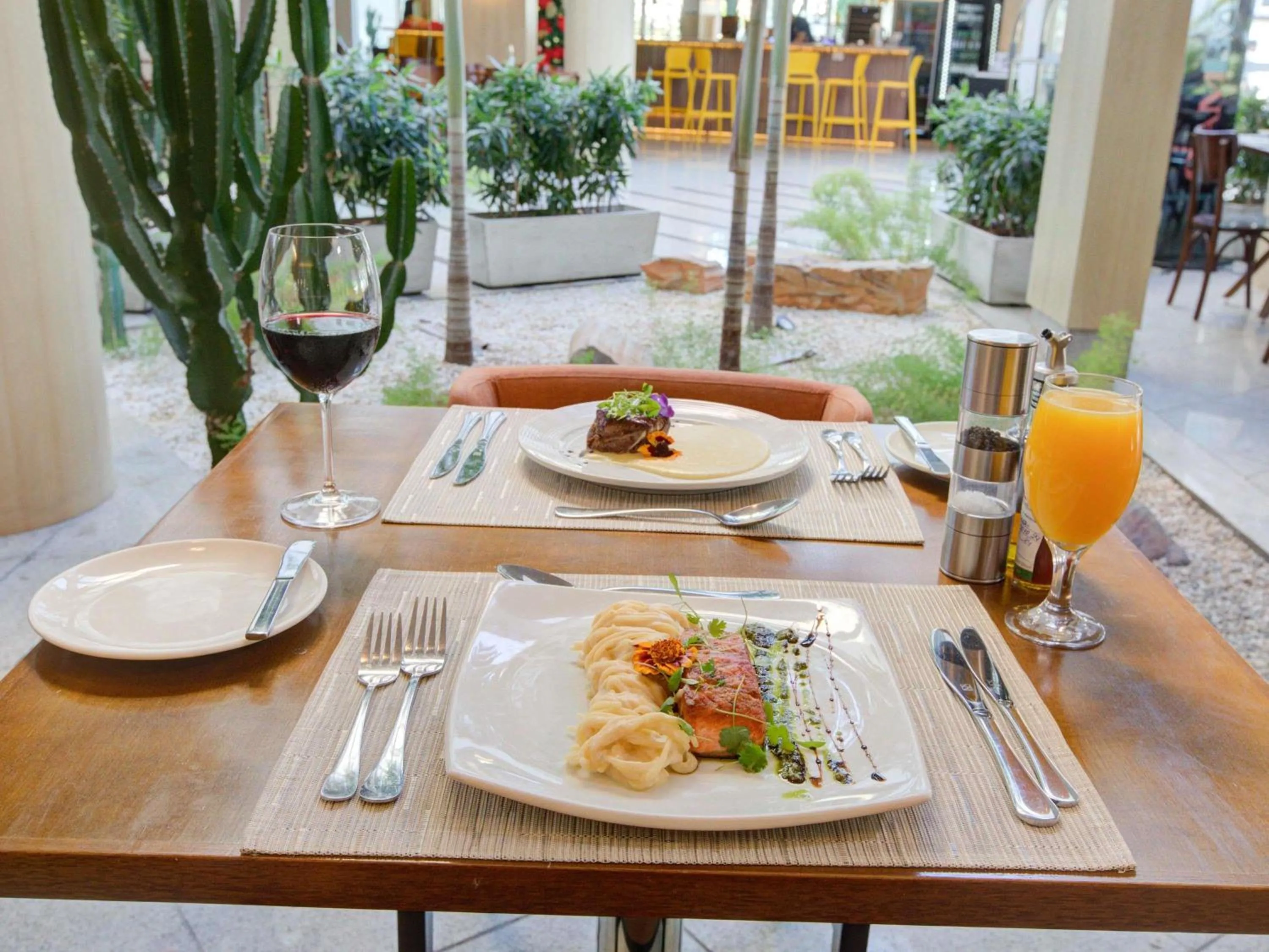 Restaurant/places to eat in ibis Rio de Janeiro Barra da Tijuca