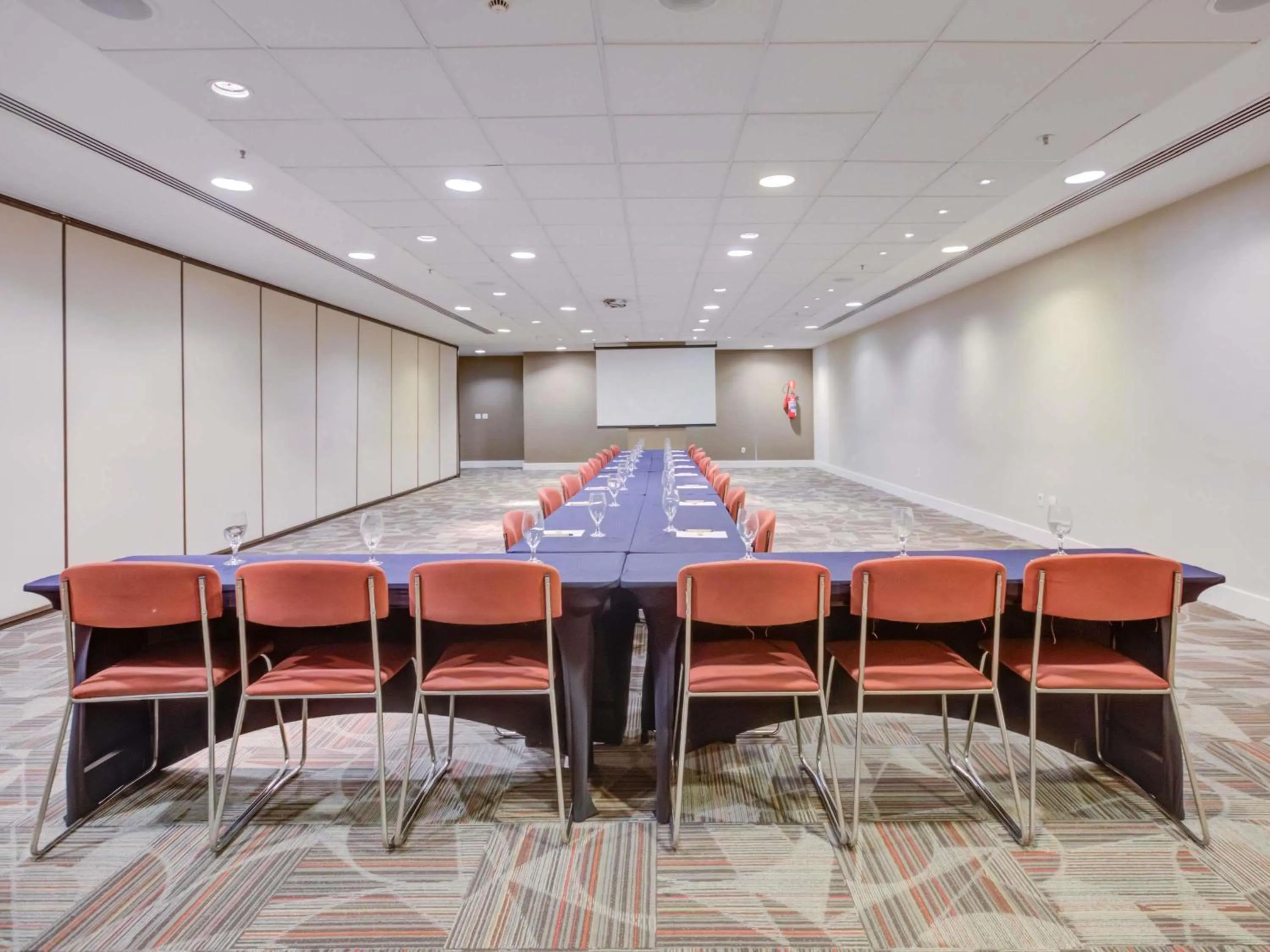 Meeting/conference room in ibis Rio de Janeiro Barra da Tijuca