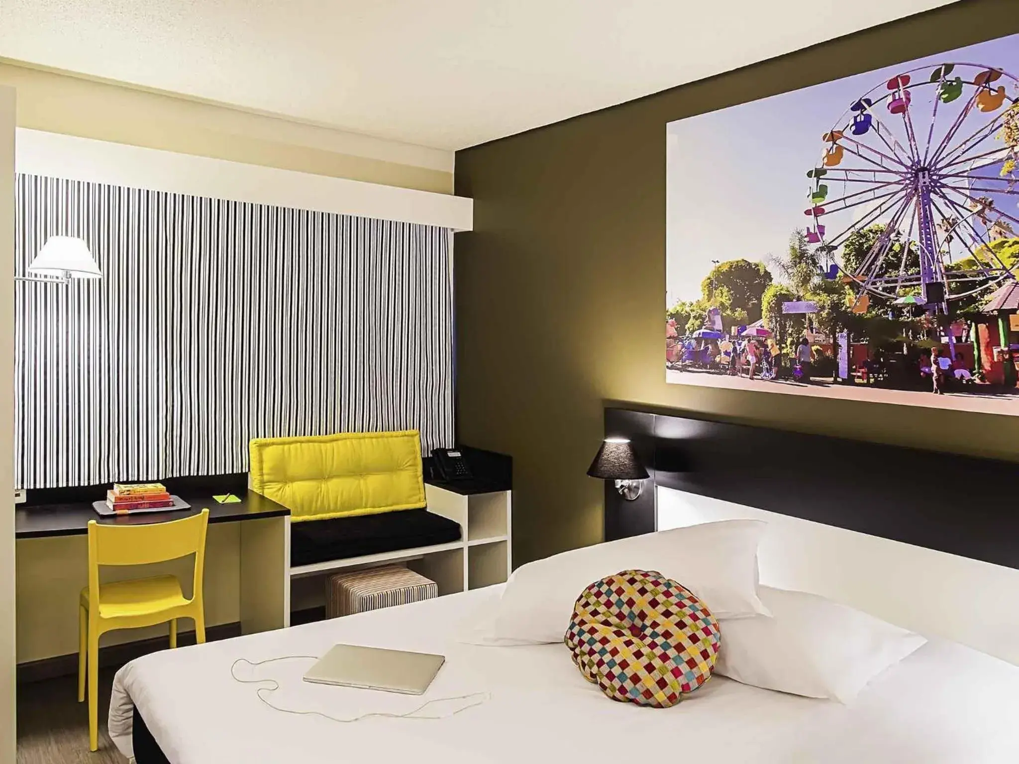 Bedroom, Bed in Ibis Styles Porto Alegre Centro Bedroom, Bed in Ibis Styles Porto Alegre Centro