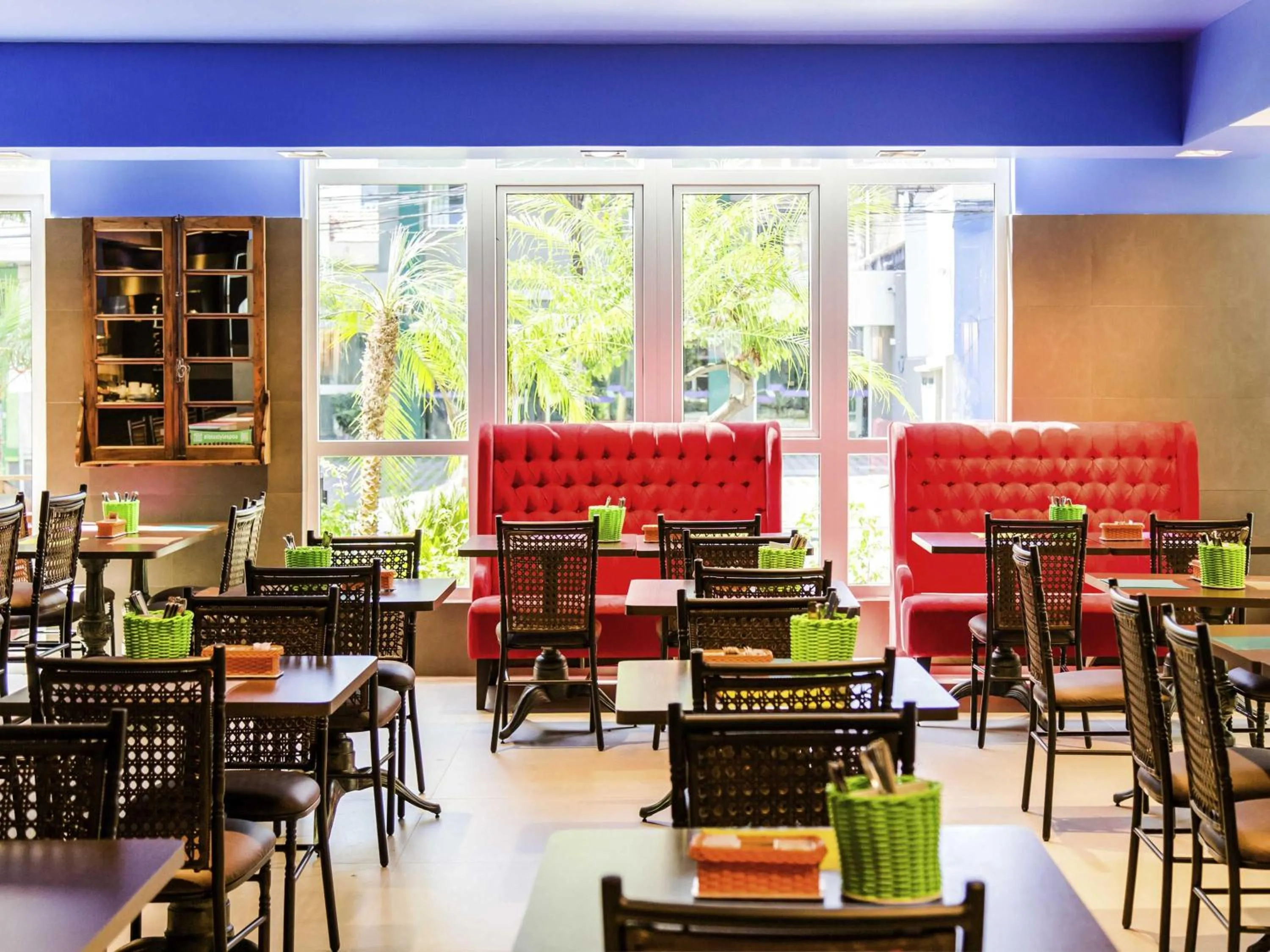 Restaurant/places to eat in Ibis Styles Porto Alegre Centro