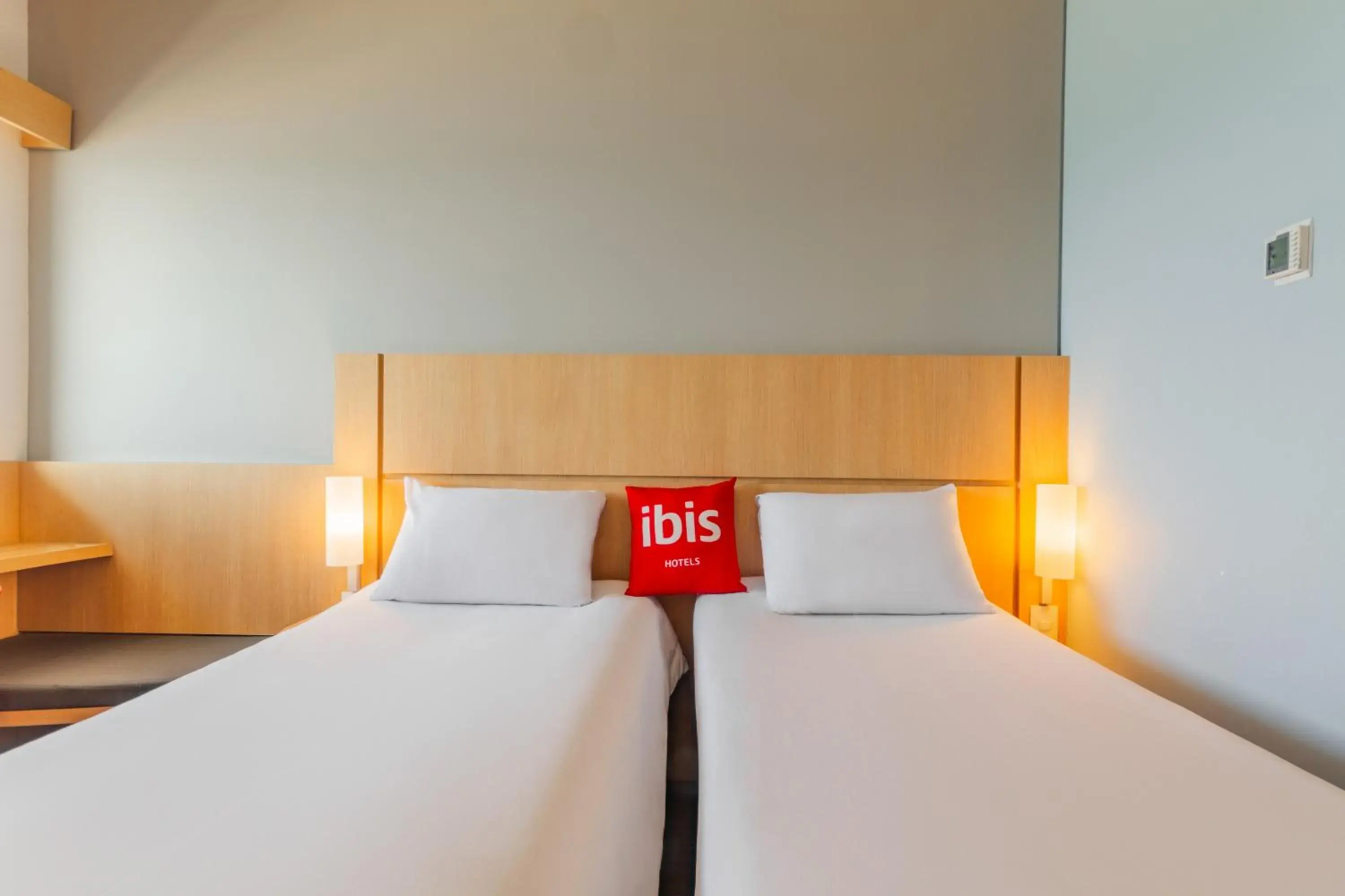 Bed in ibis Cartagena Marbella Bed in ibis Cartagena Marbella