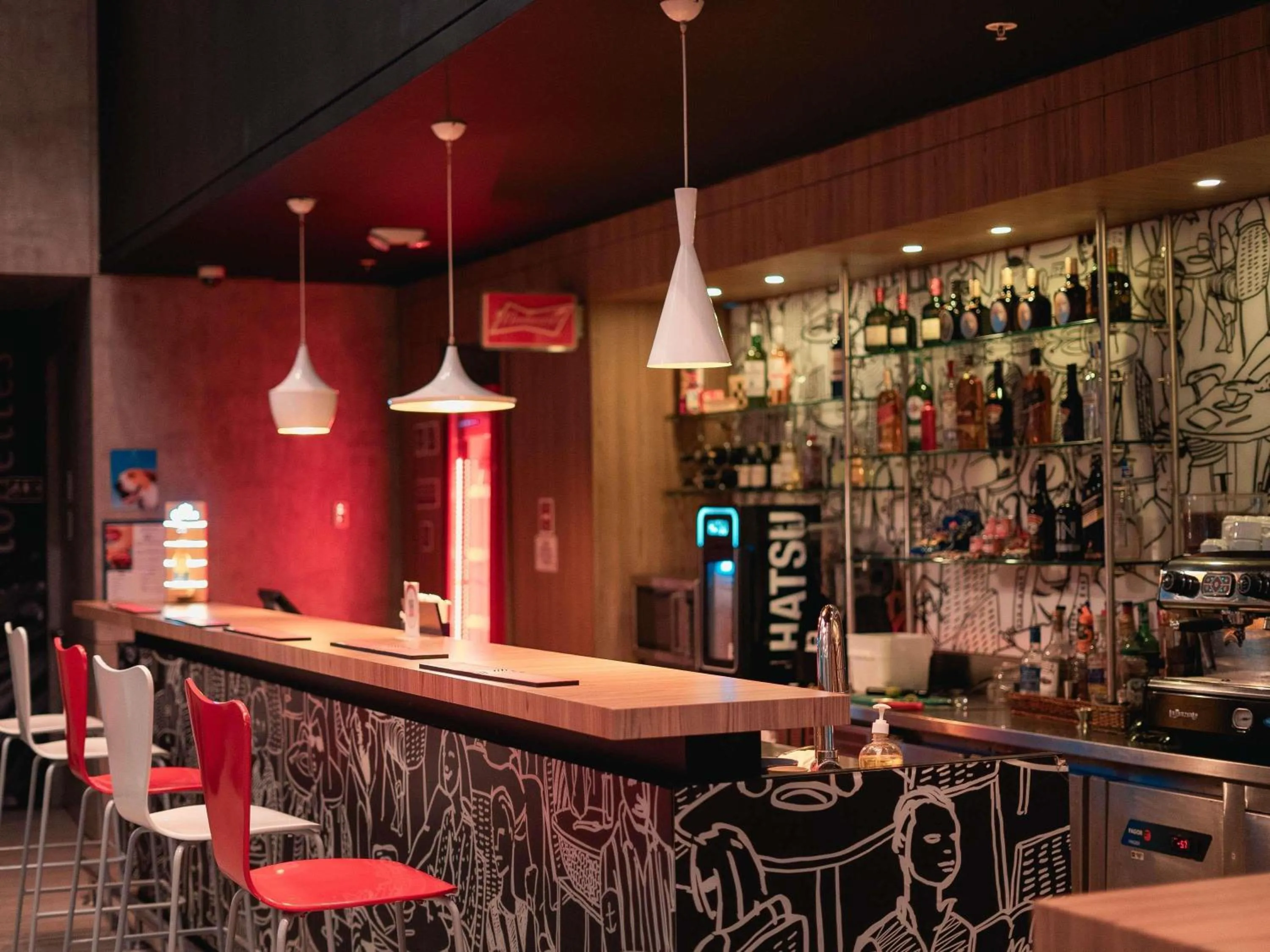 Lounge or bar in ibis Cartagena Marbella