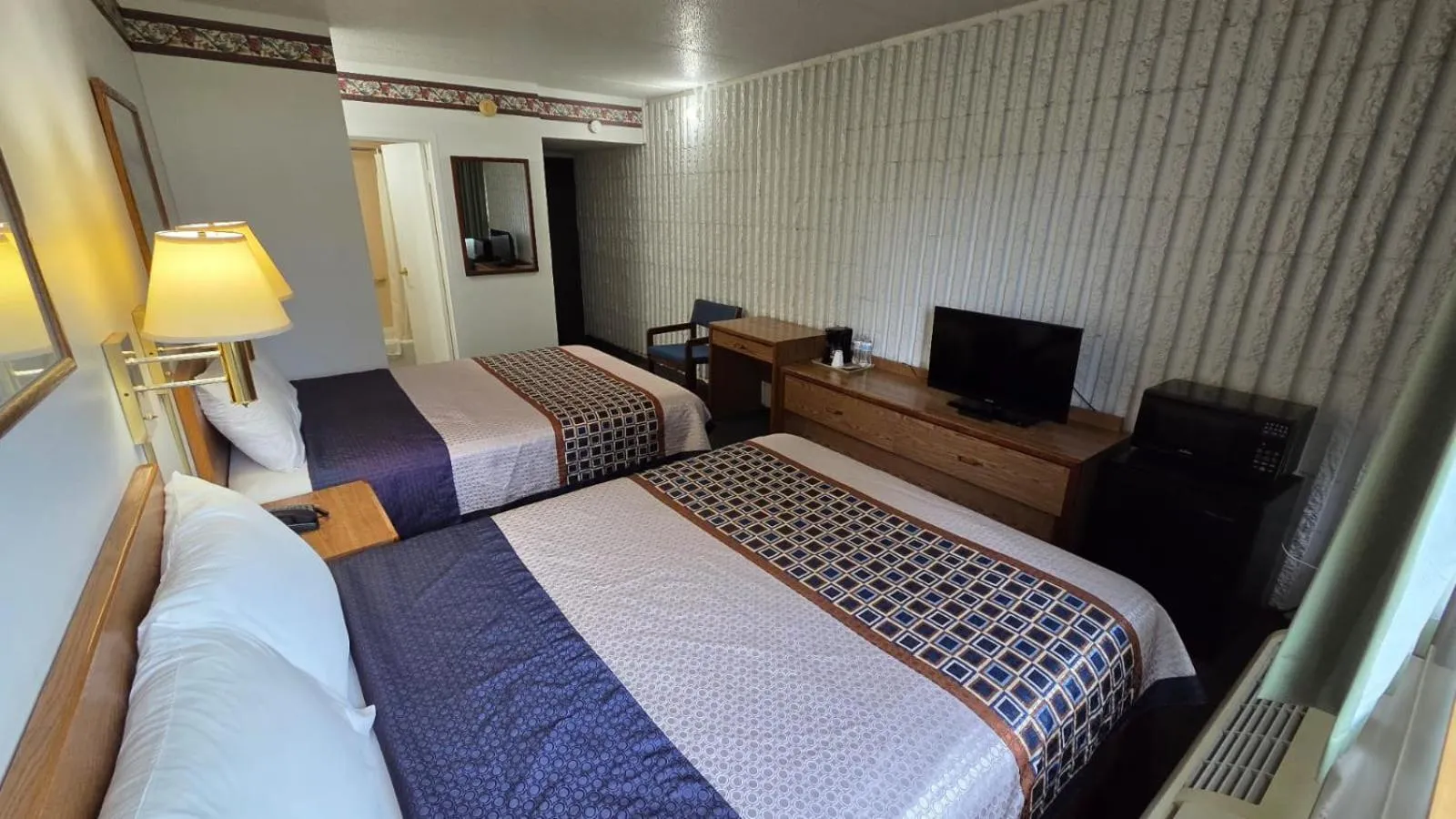 Double Room in Smartwood Inn