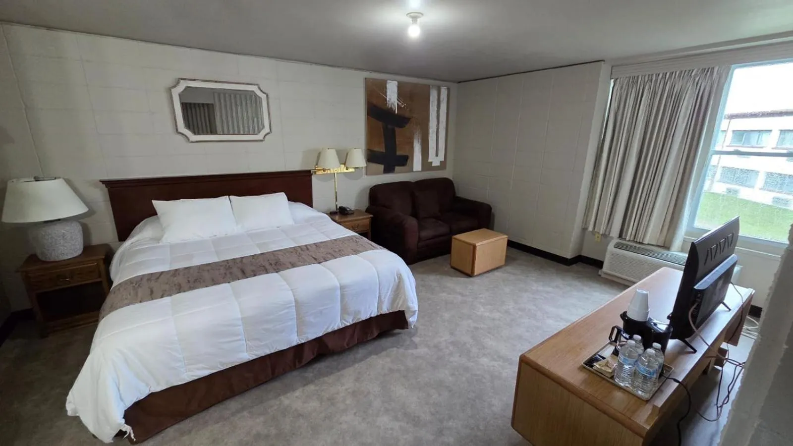 Smartwood Inn