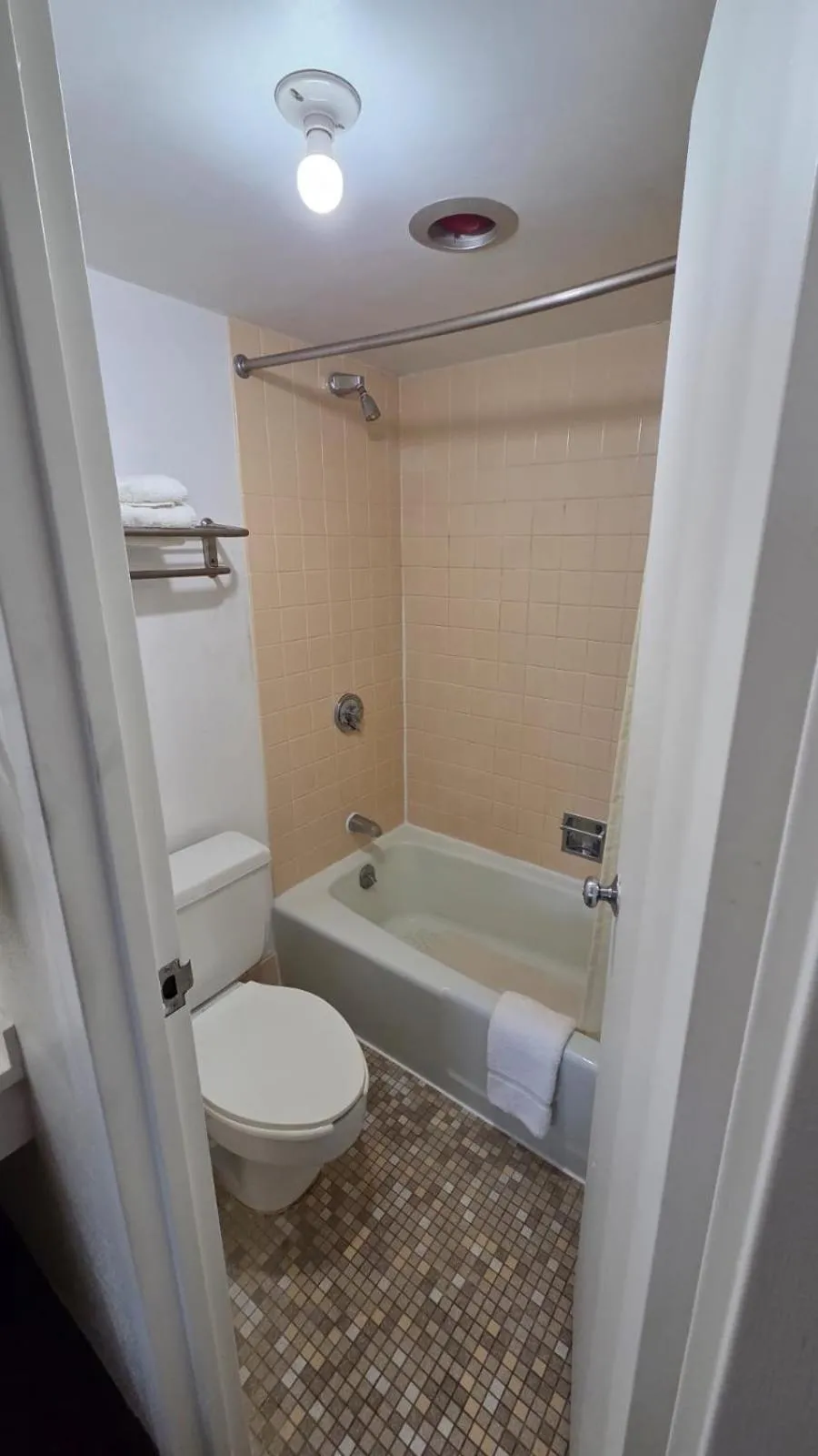 Standard Single Room - single occupancy in Smartwood Inn