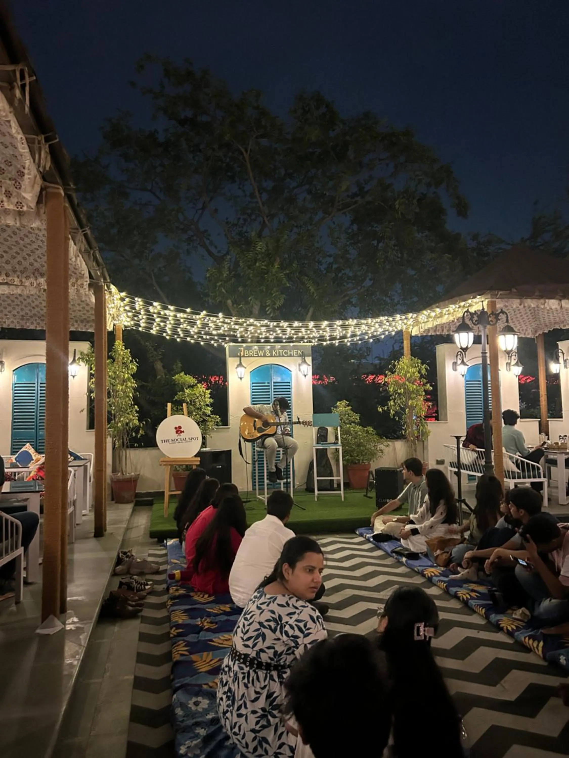 Restaurant/places to eat in J Startup House, Jaipur - C Scheme