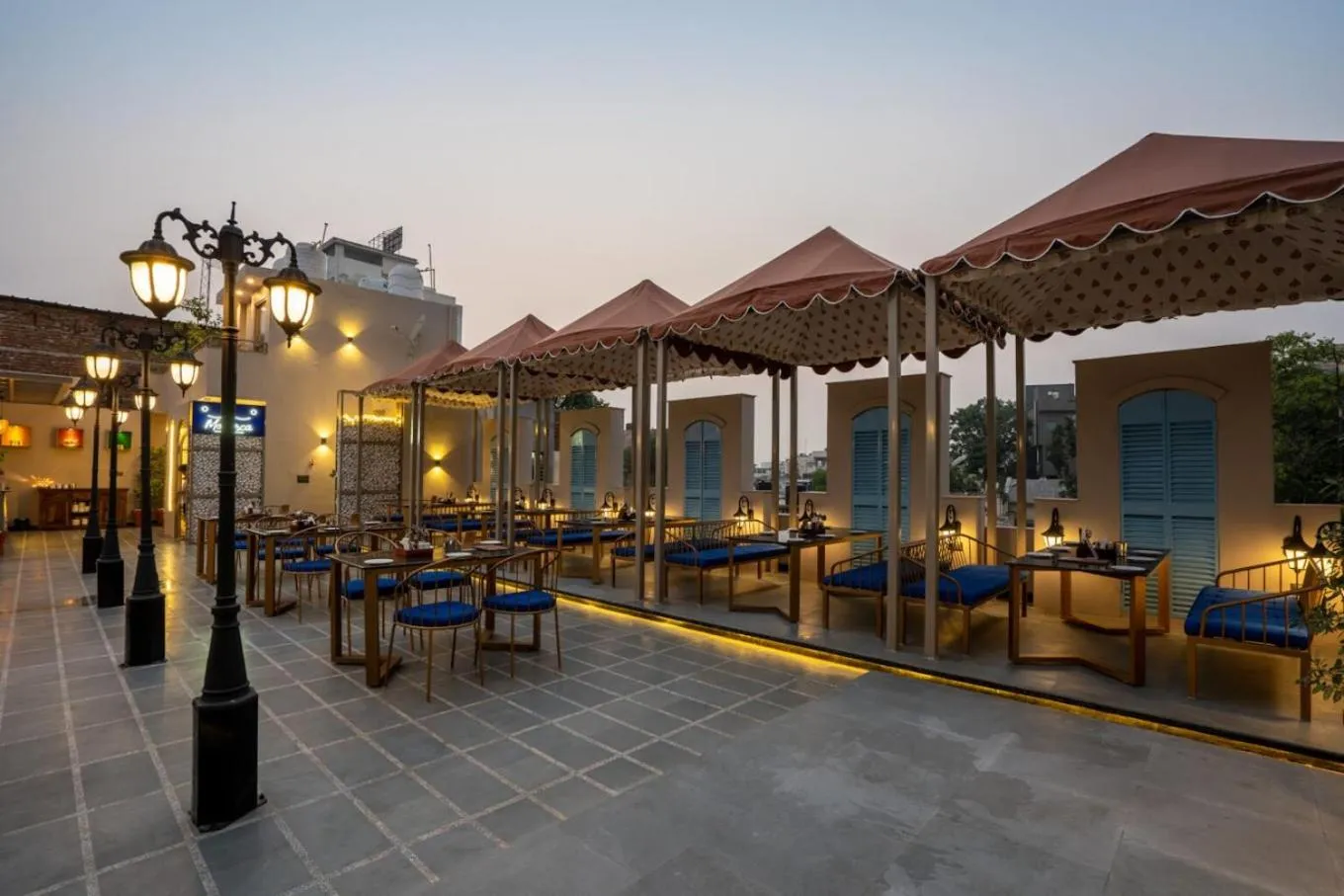 Restaurant/places to eat in J Startup House, Jaipur - C Scheme