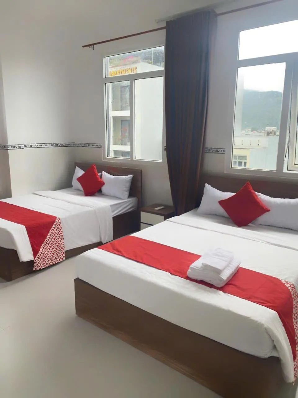 LUXURY Motel