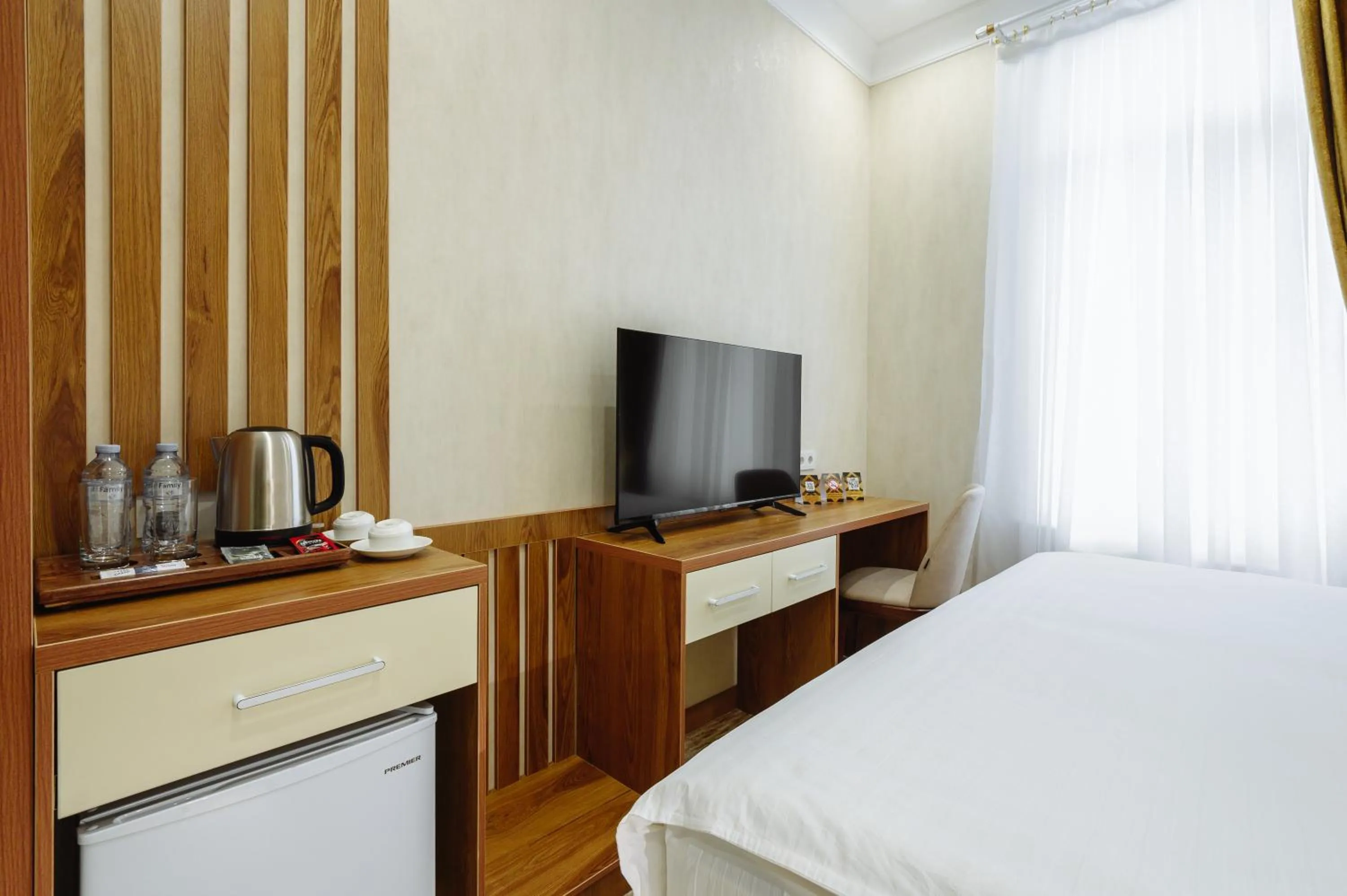 TV and multimedia, Bed in Clouds Hotel