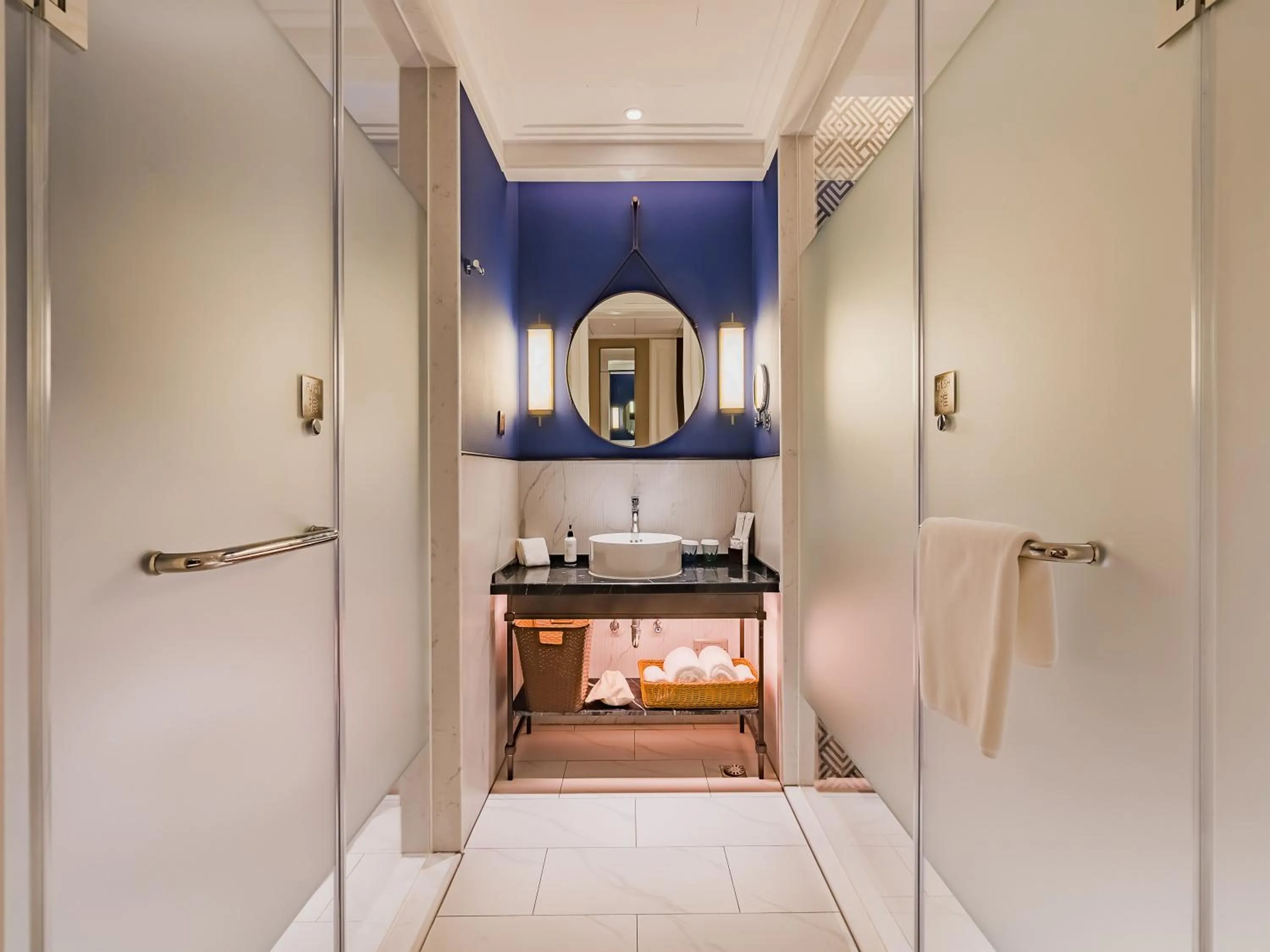 Metropolo Hotel Guangzhou Hanxi Chimelong Wanbo Subway Station