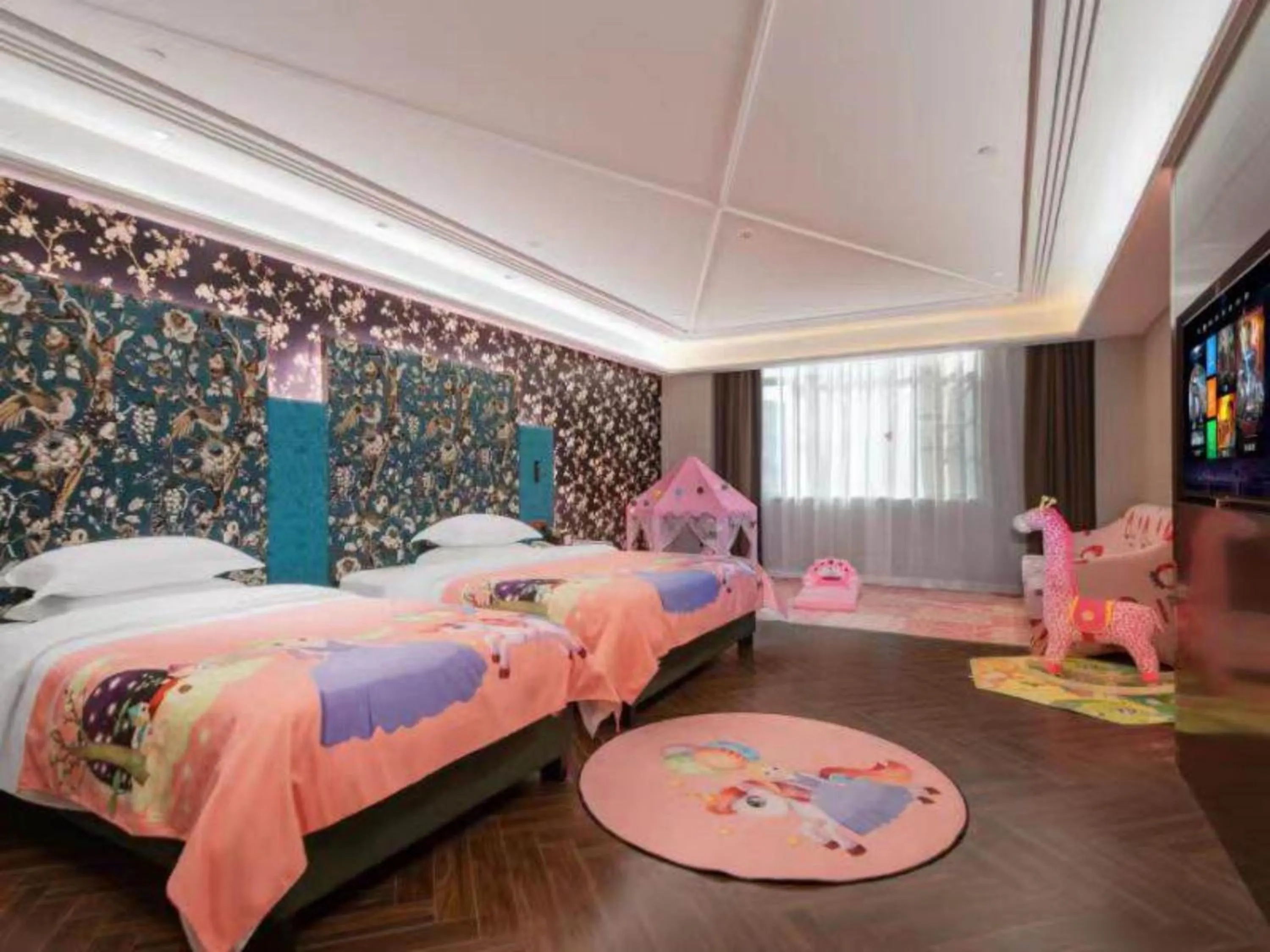 Photo of the whole room in Metropolo Hotel Guangzhou Hanxi Chimelong Wanbo Subway Station