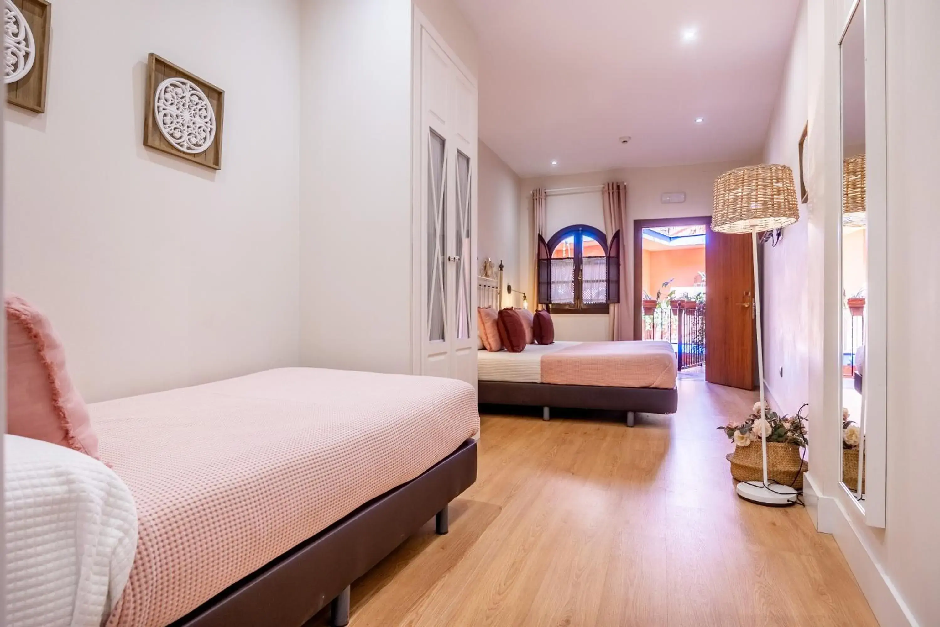 Property building, Bed in Patio de La Alameda Property building, Bed in Patio de La Alameda