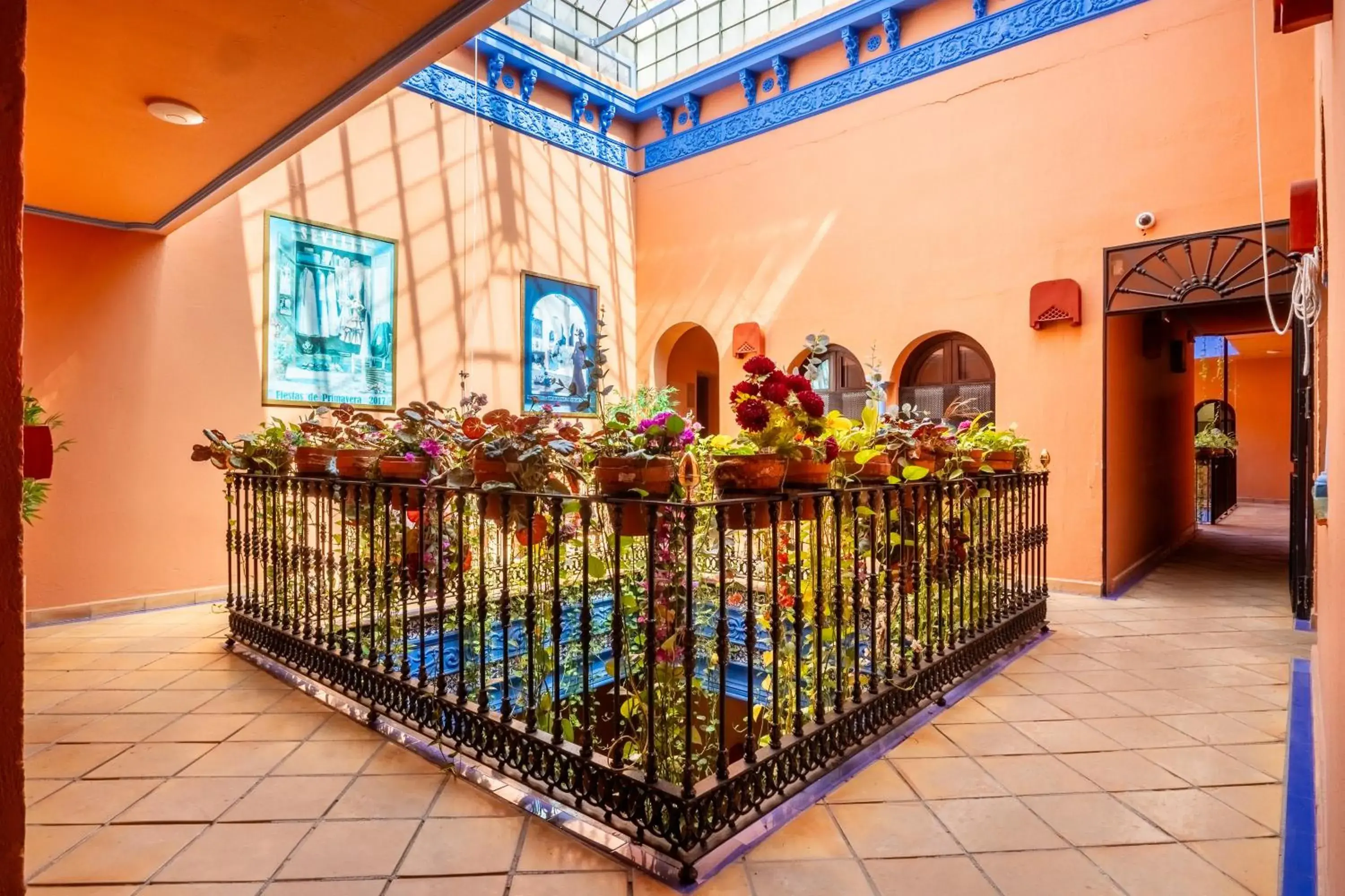 Property building in Patio de La Alameda Property building in Patio de La Alameda