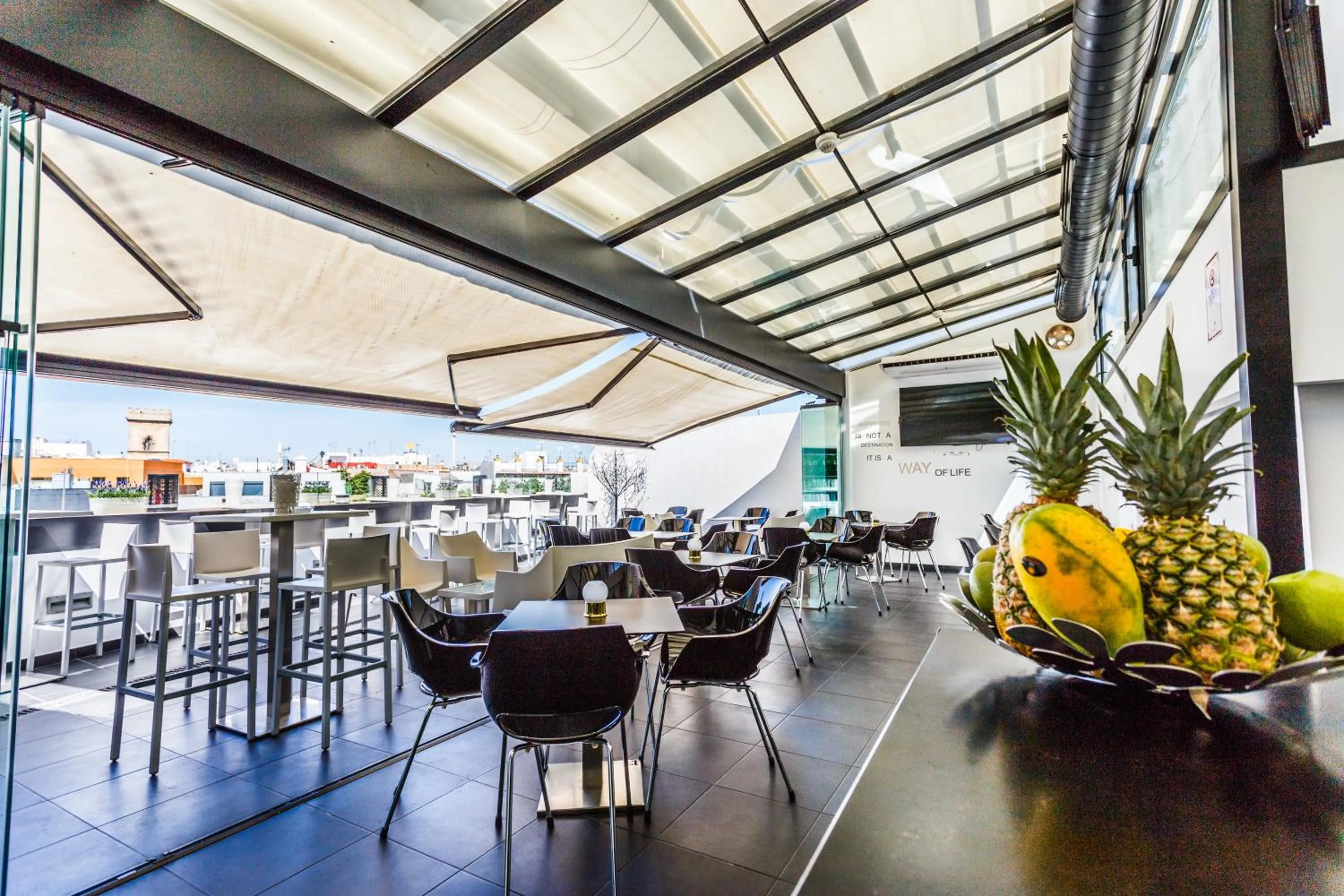 Restaurant/places to eat in Patio de La Alameda