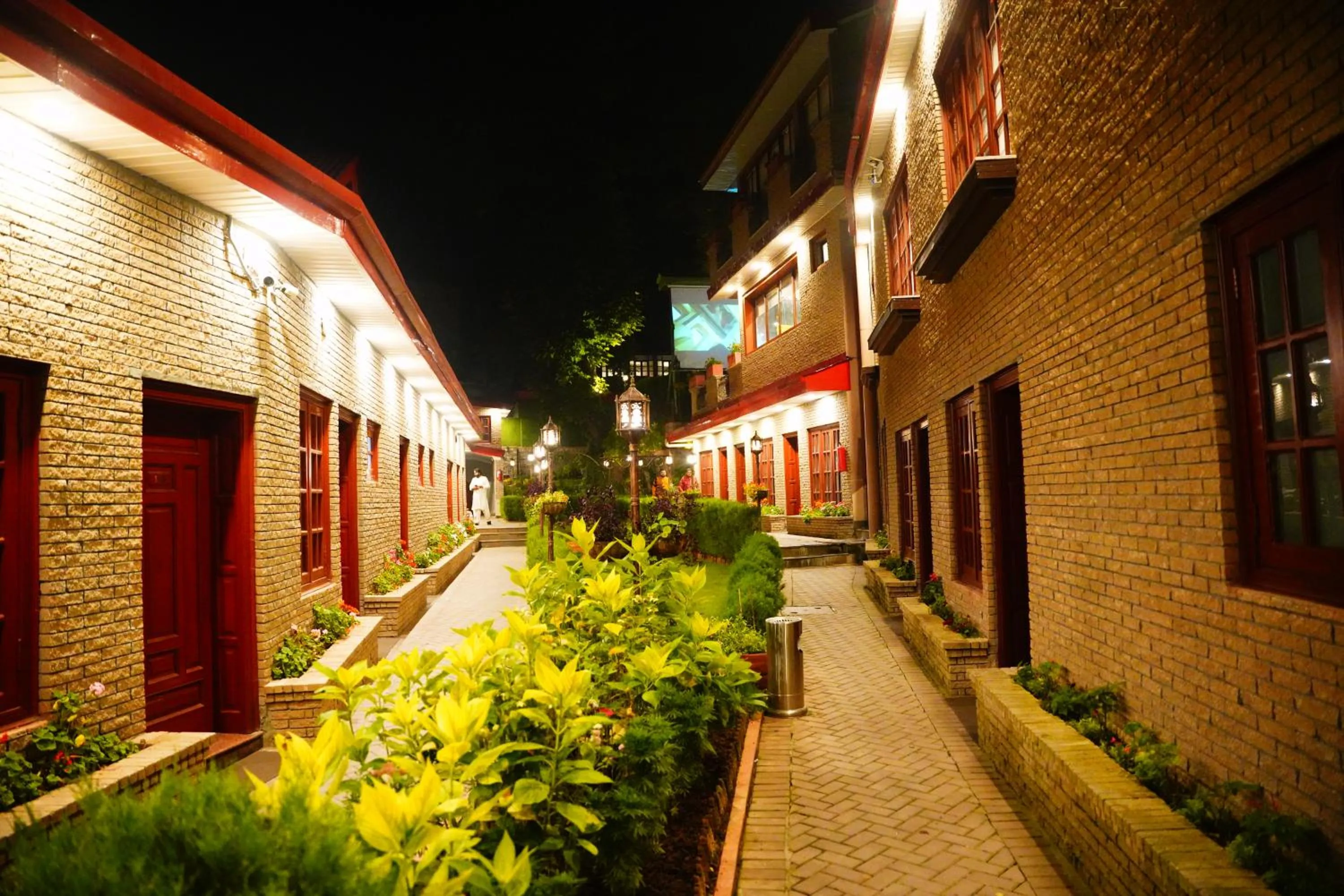 Khattak Lodges Murree