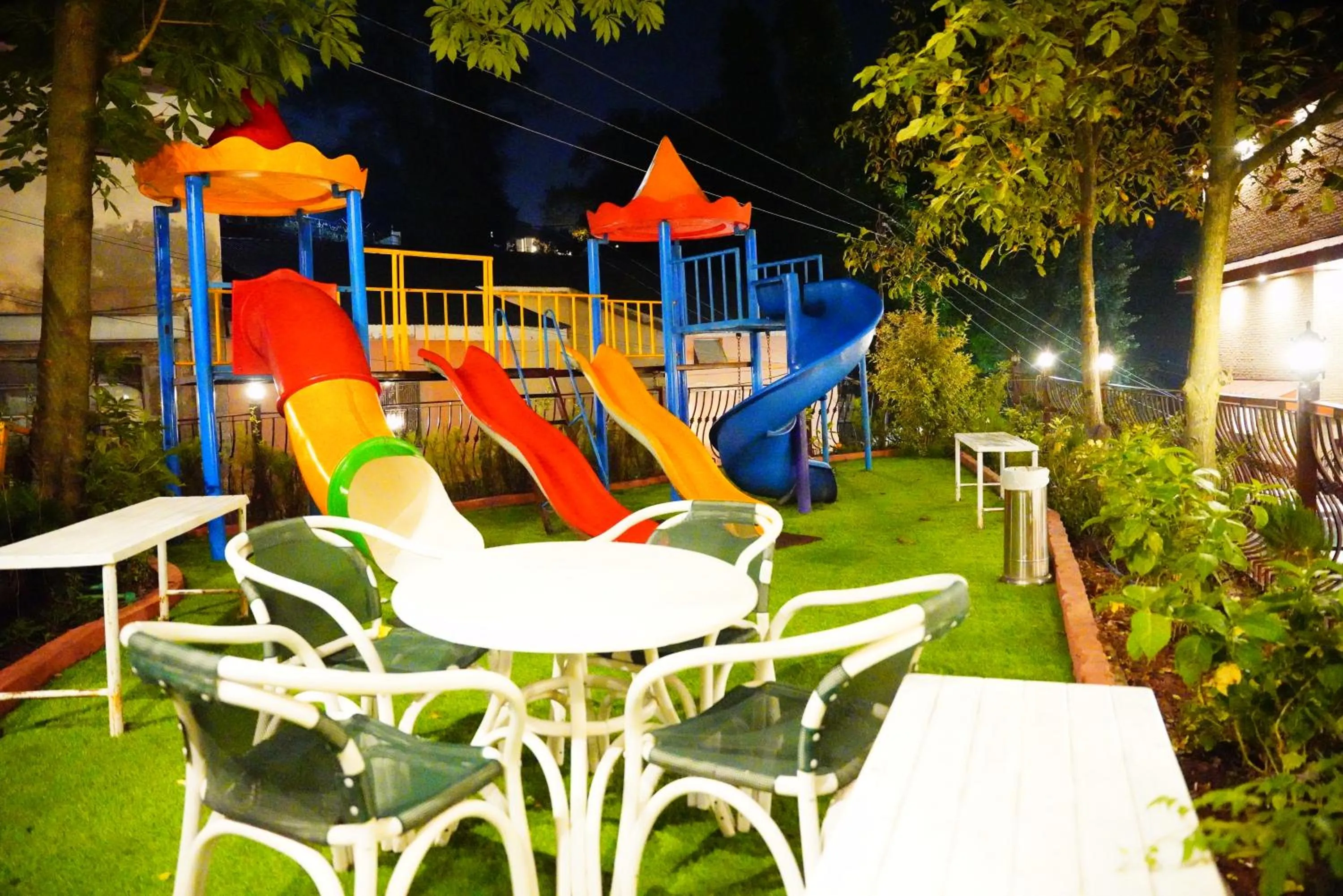 Khattak Lodges Murree