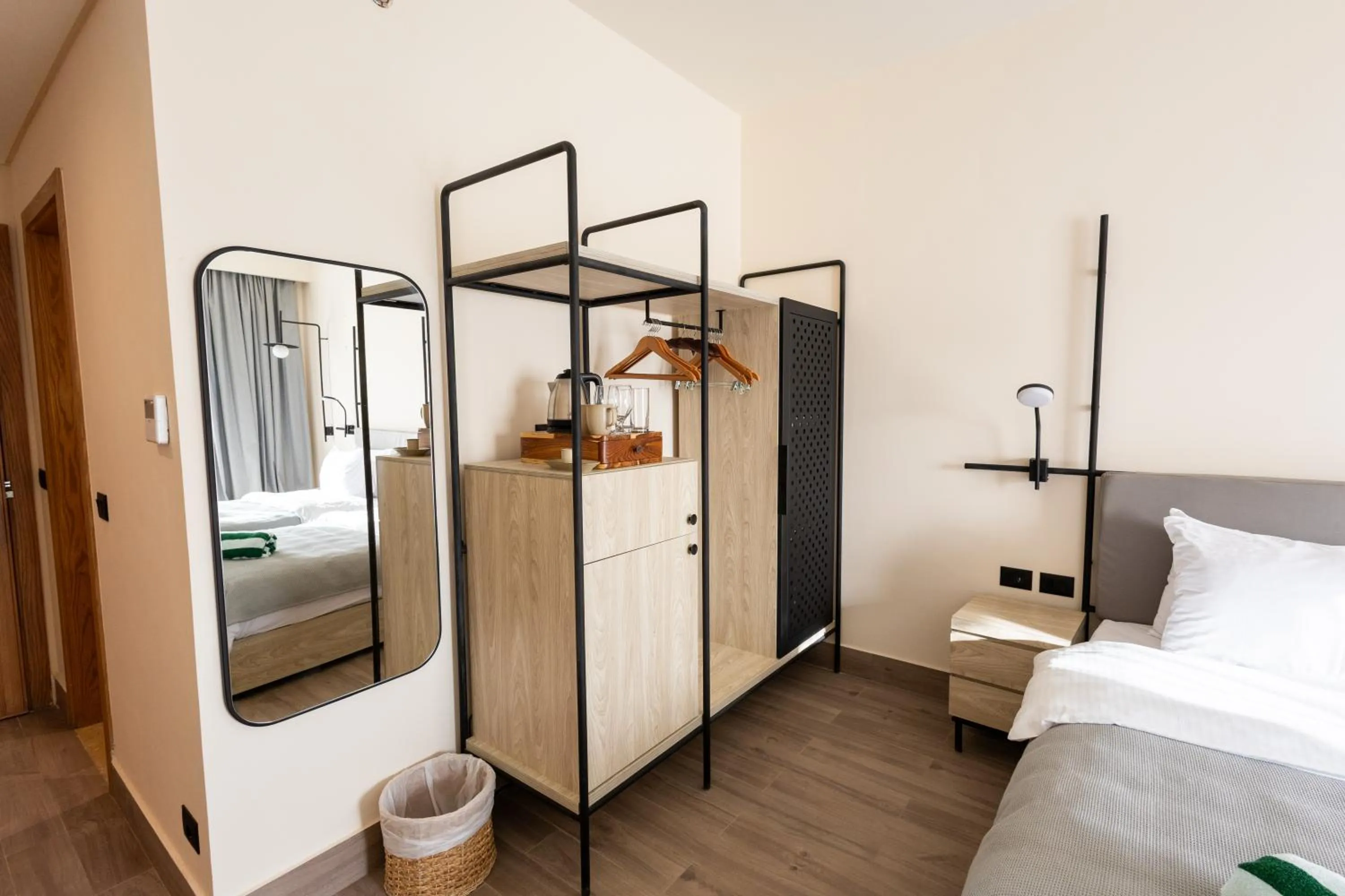 wardrobe, Bed in The Kaktus Somabay