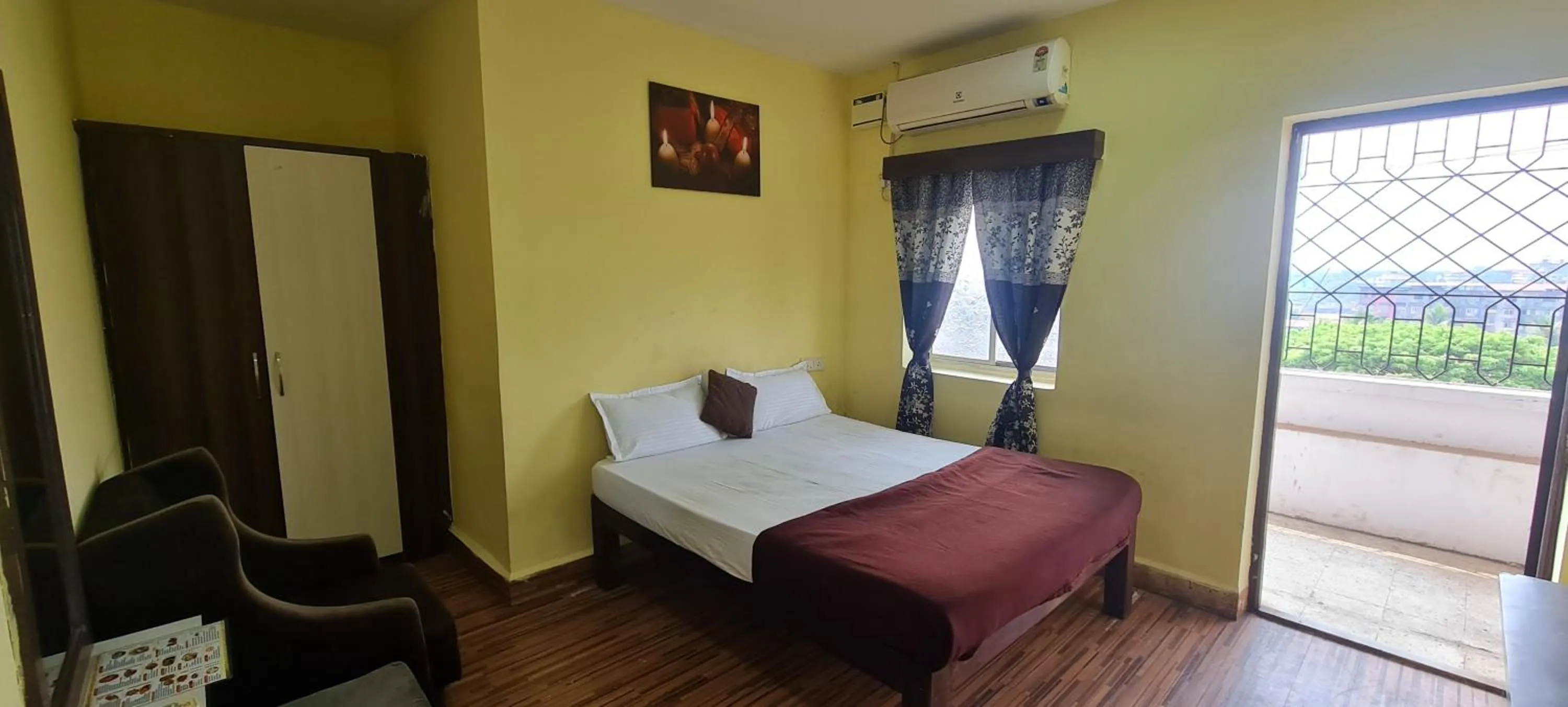 Bed in Hotel City Comfort