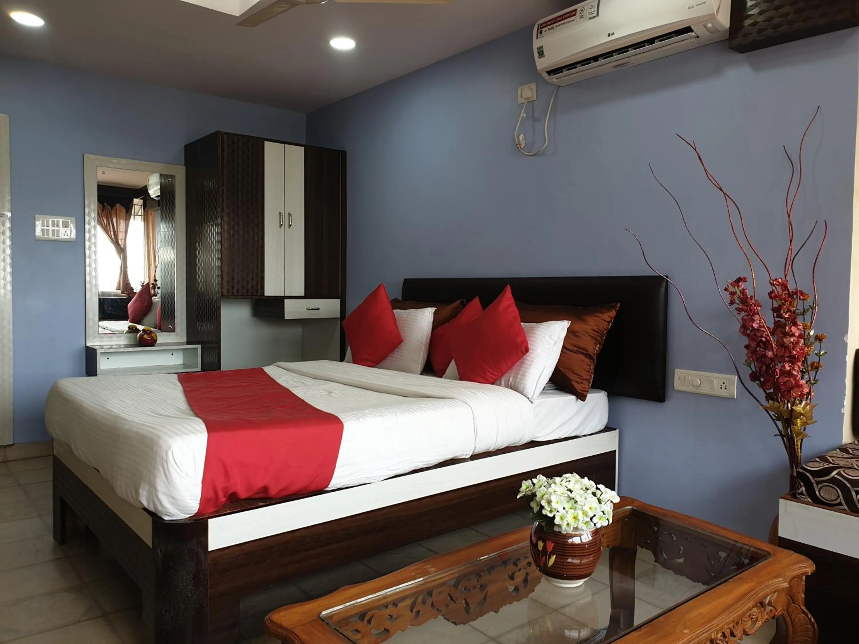 Bed in Hotel City Comfort