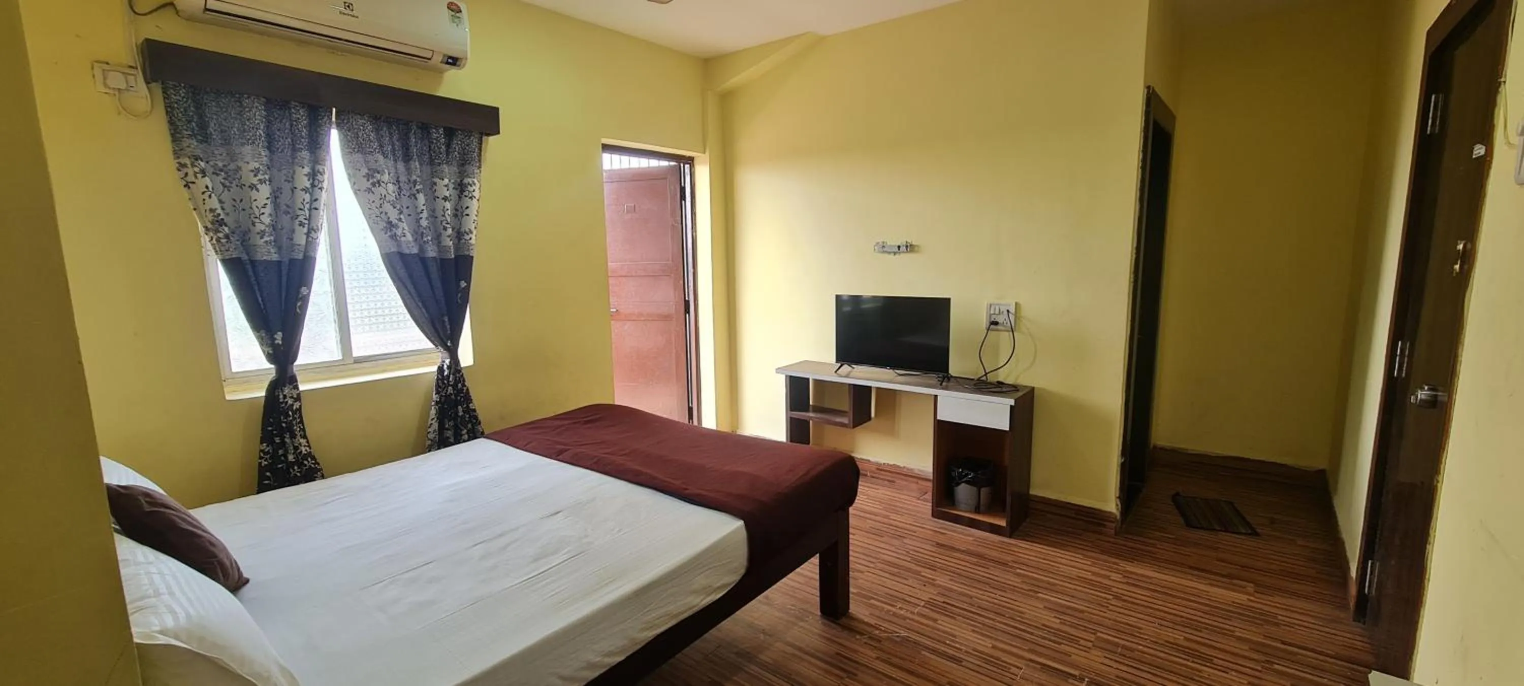 Bed in Hotel City Comfort