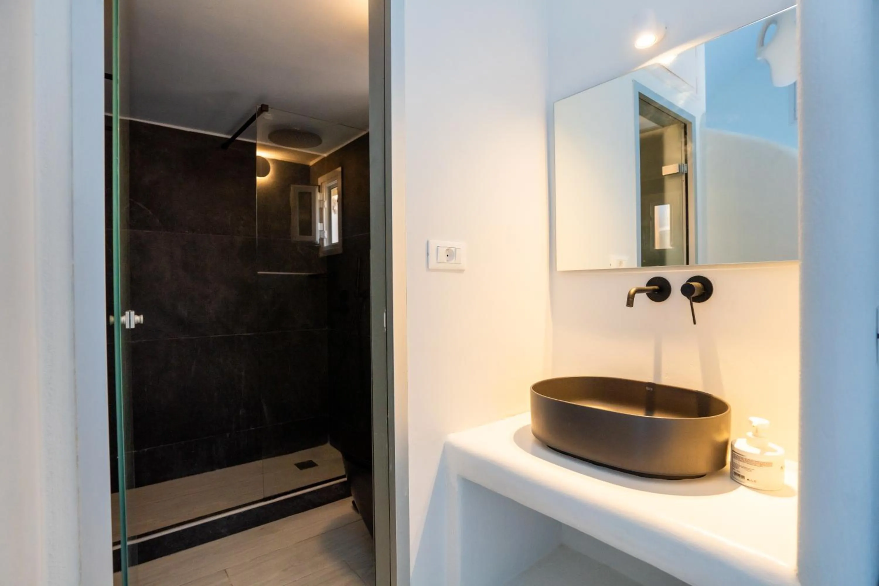 Zen Felicity Suite in Zen Suites & Spa