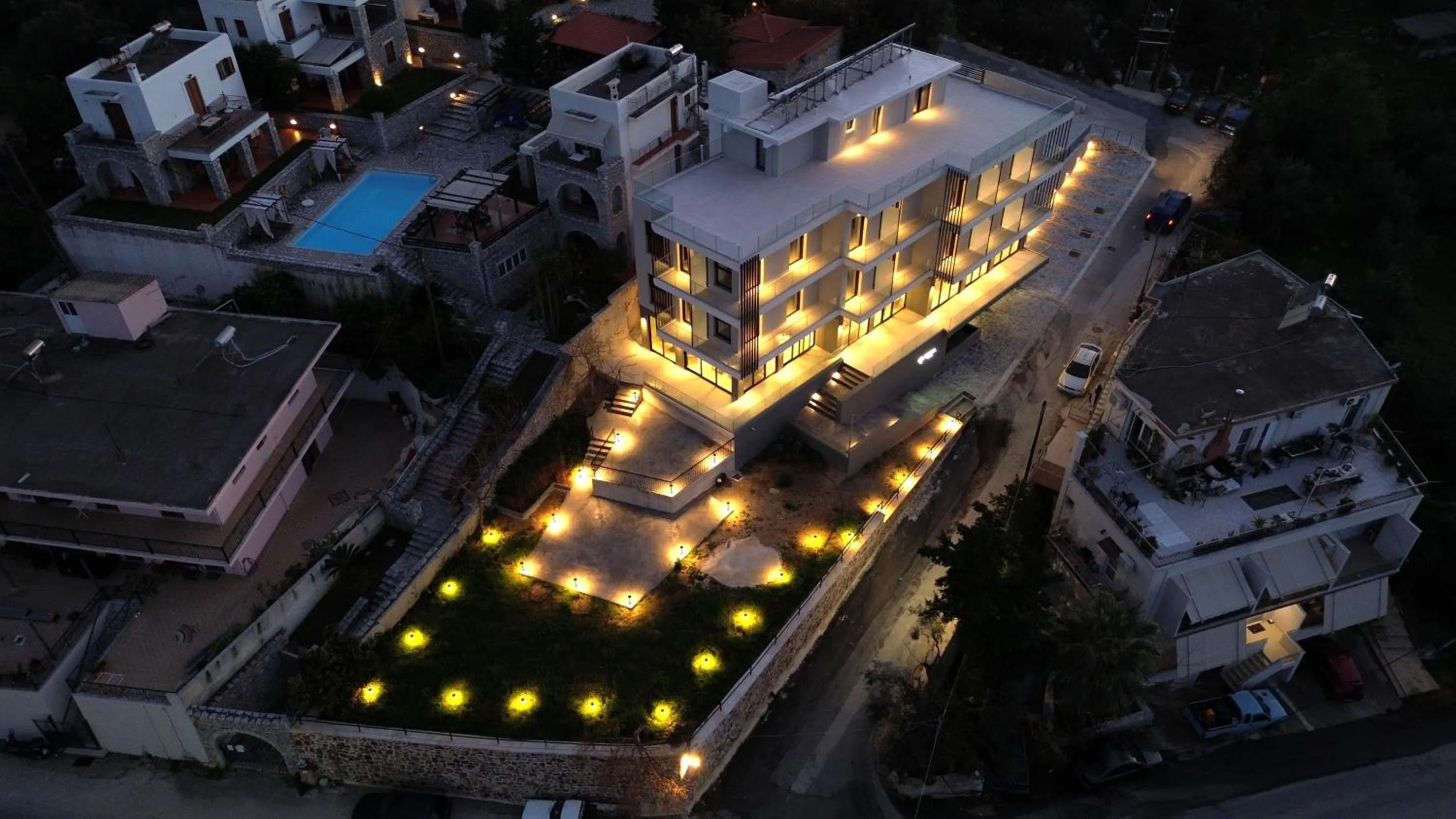 Trinasus Hotel