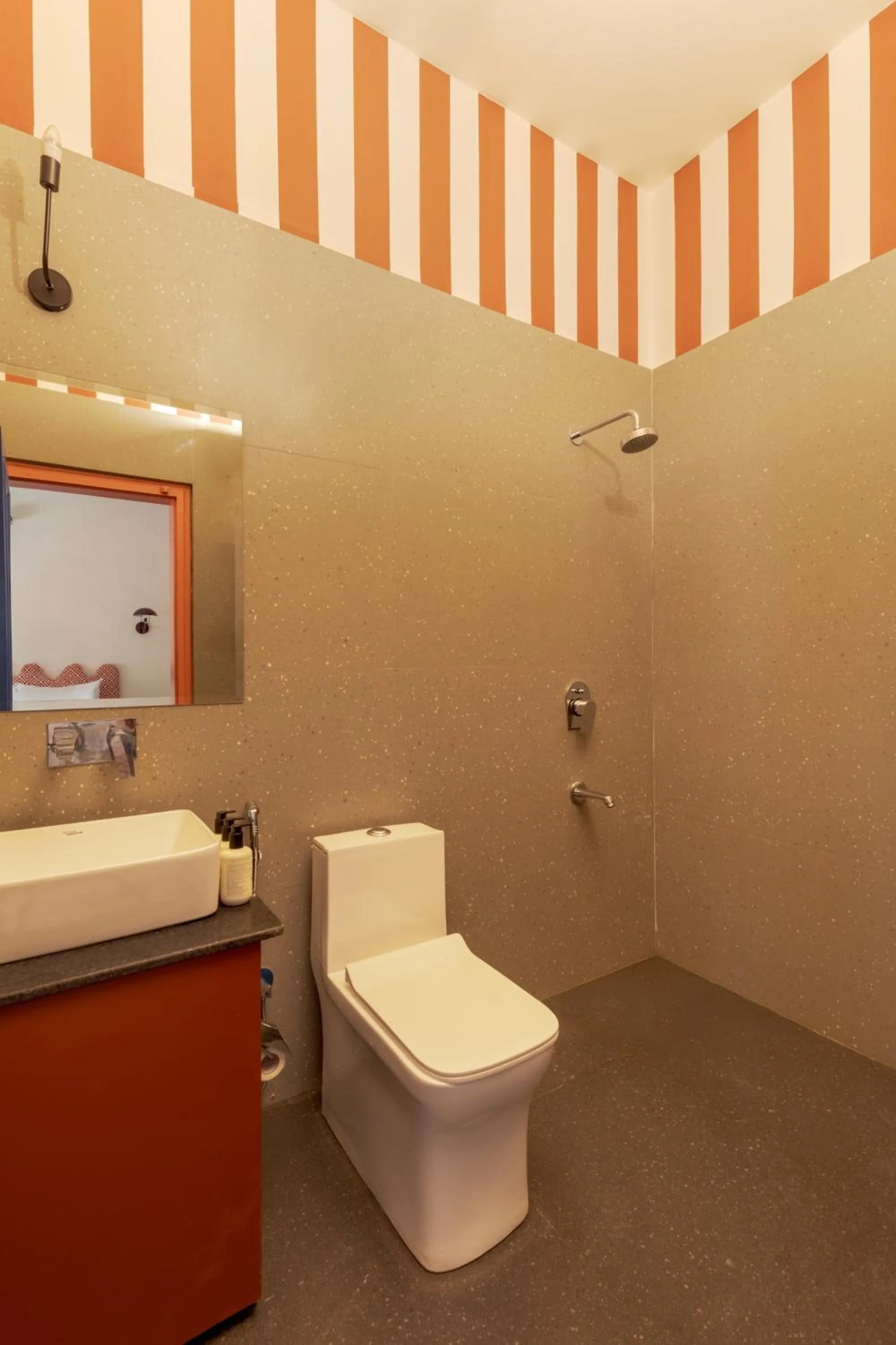 Toilet in Namli Haus, Jaipur