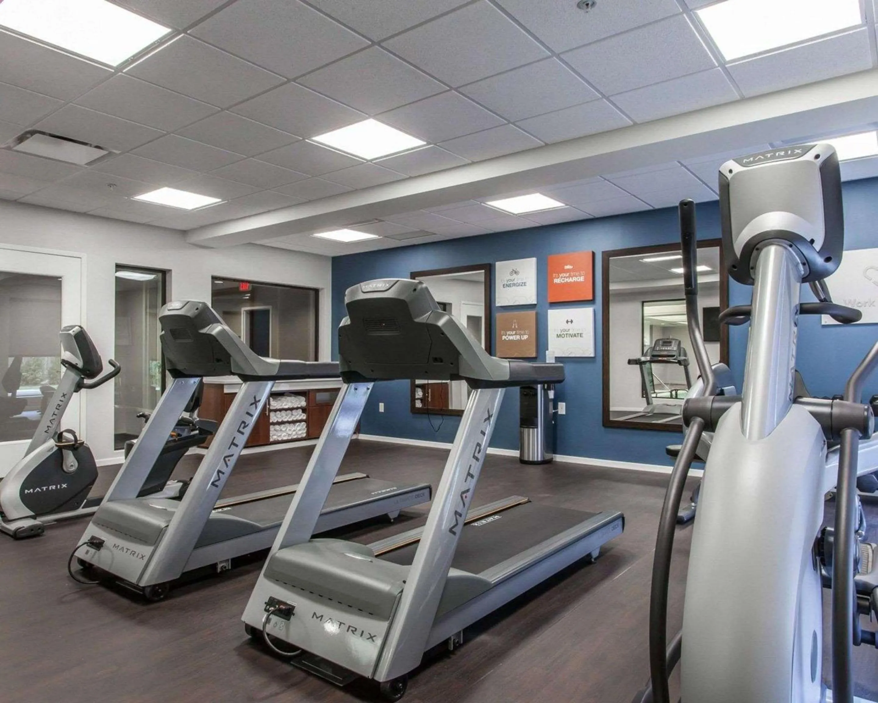Fitness centre/facilities in Comfort Suites-Youngstown North