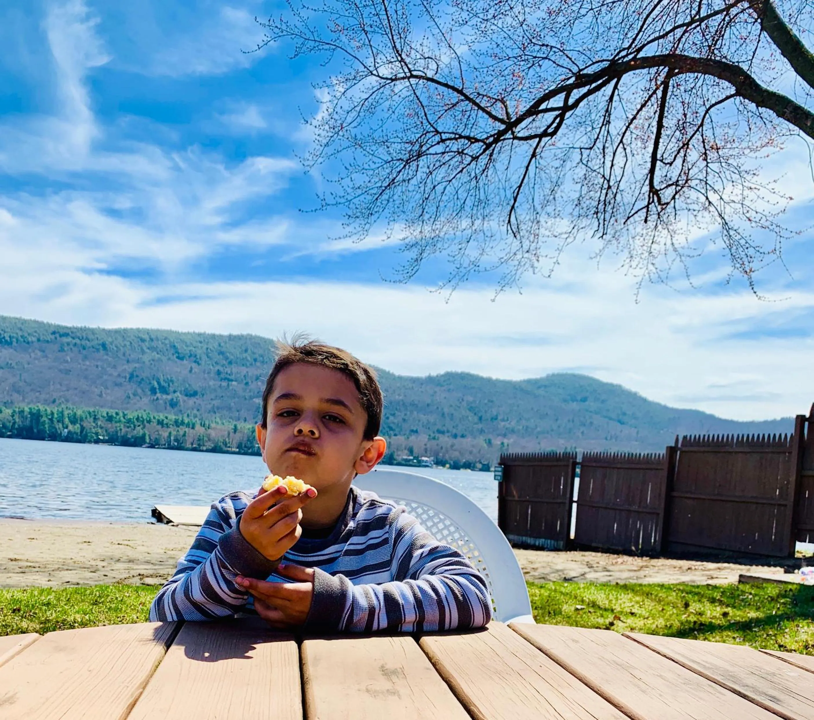 Guests in The Sundowner on Lake George