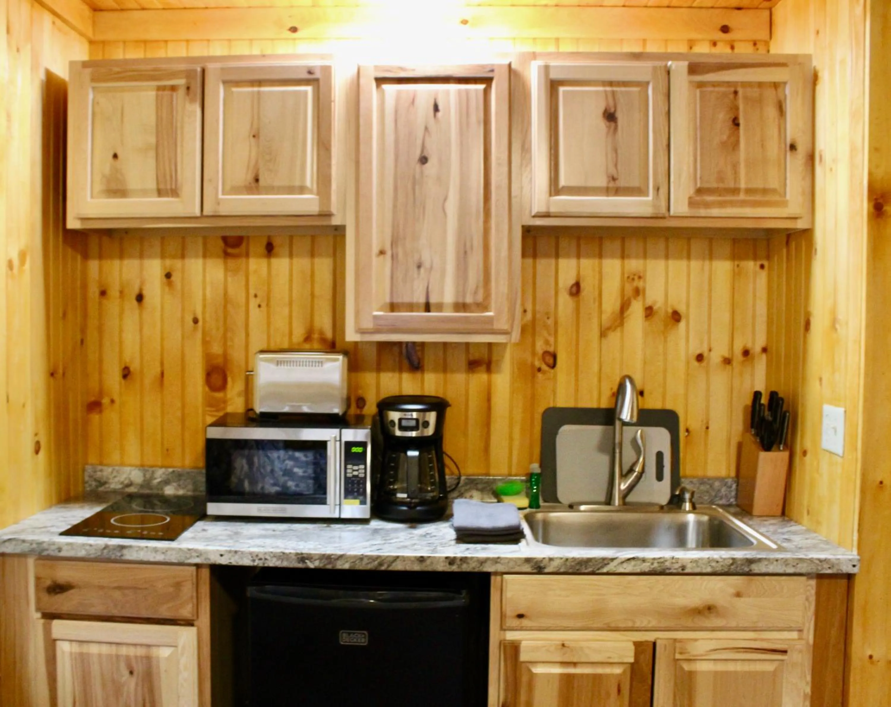 The Sundowner on Lake George