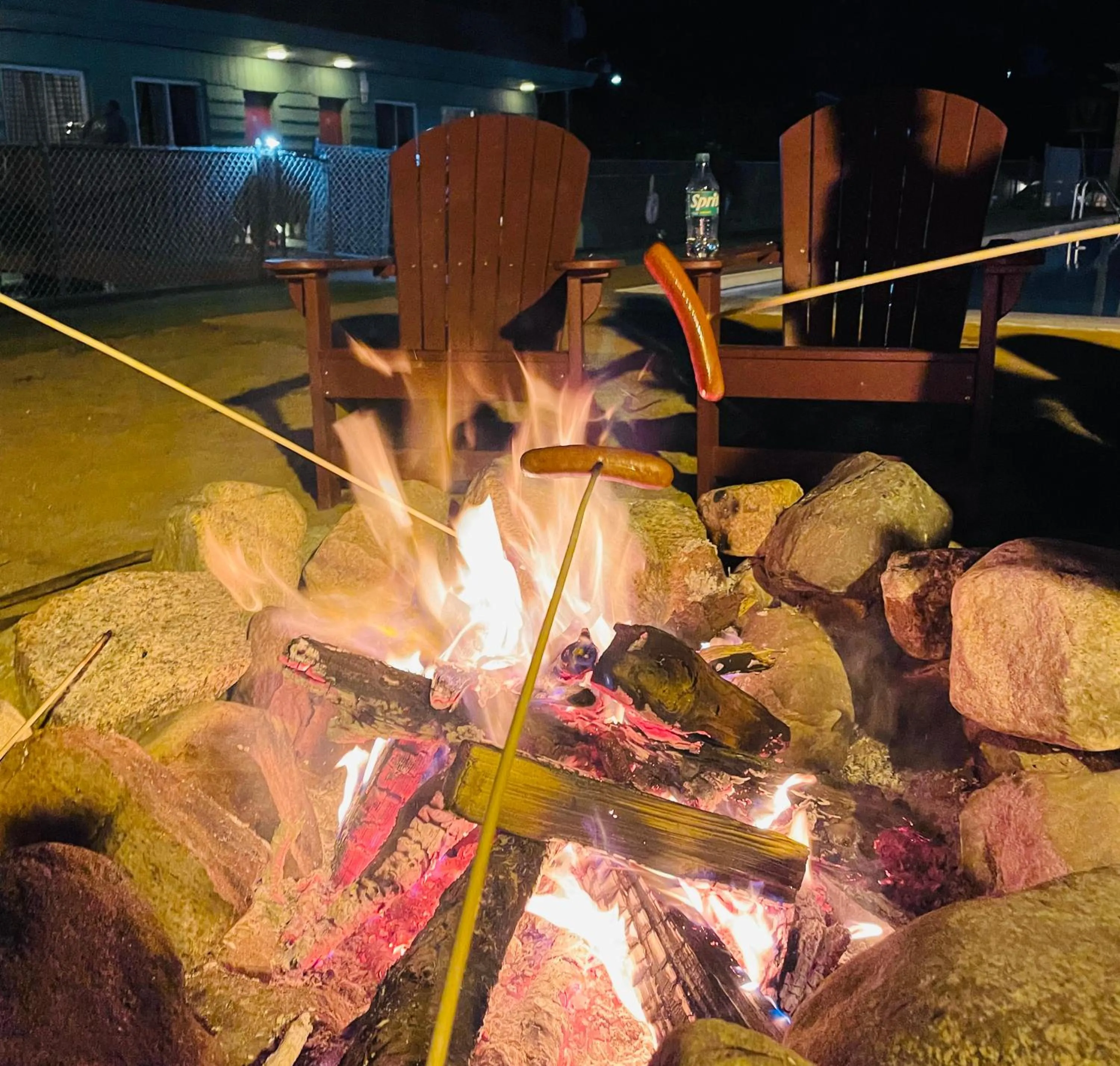 The Sundowner on Lake George