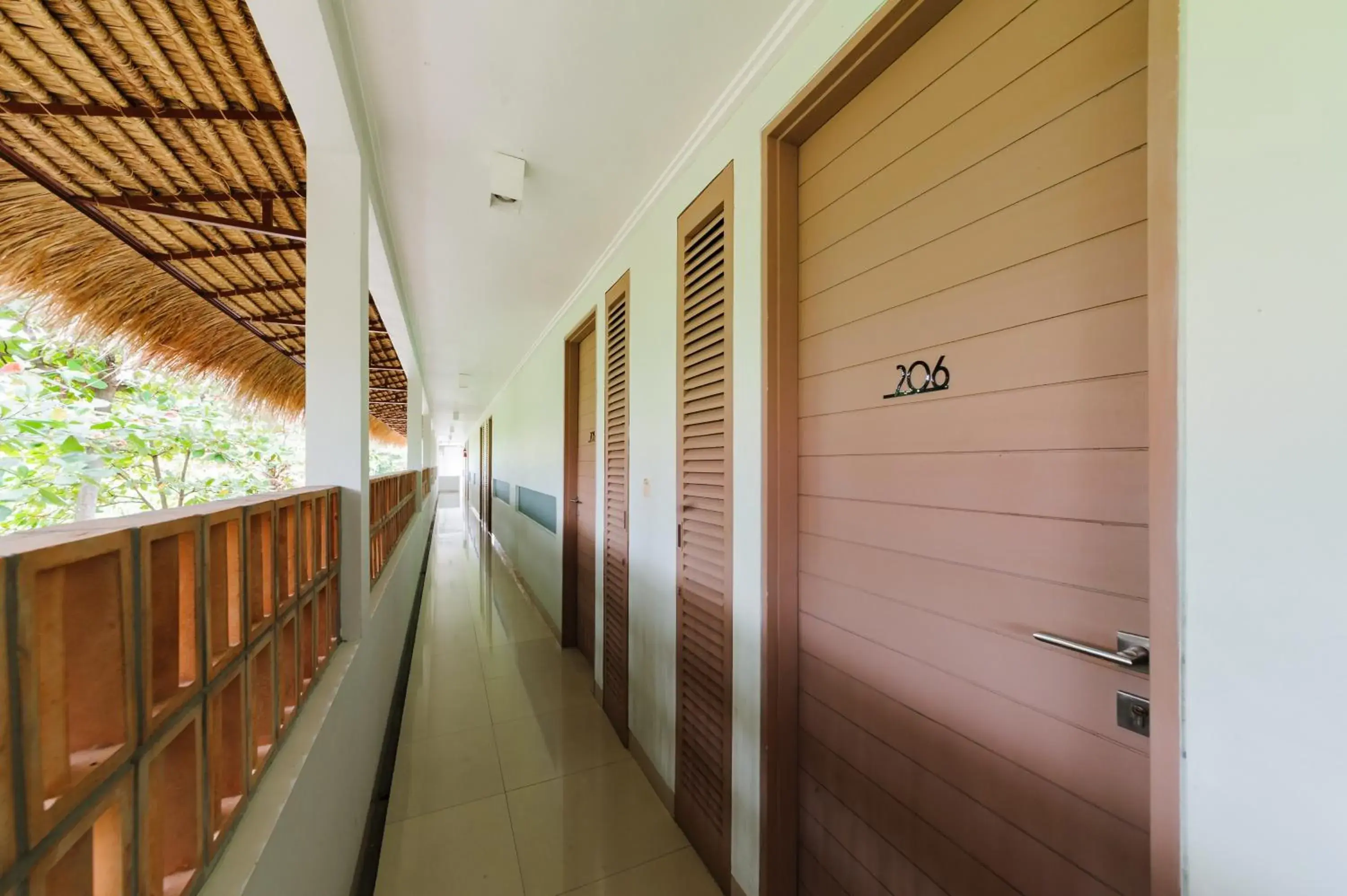 Property building in Sans Vibes Astana Residence Seminyak Property building in Sans Vibes Astana Residence Seminyak