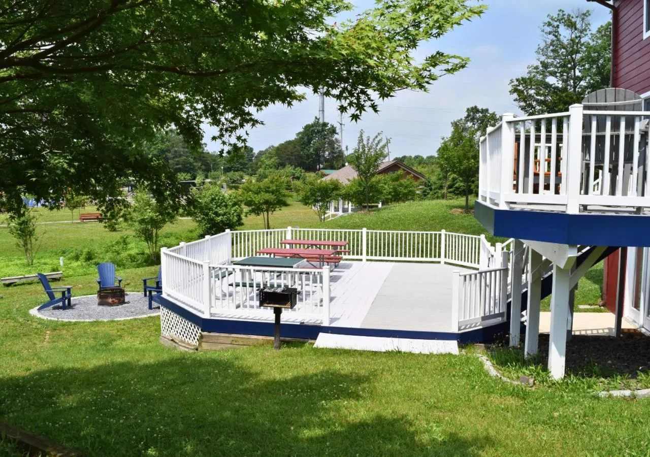 Patio in Cherry Hill Park