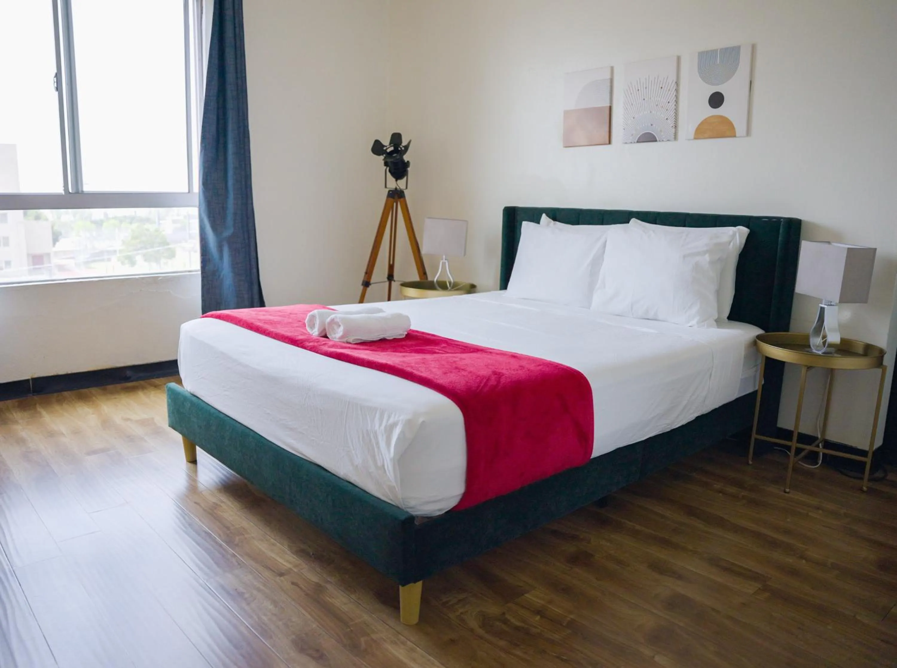 Bedroom, Bed in Samesun Hollywood Hotel & Hostel