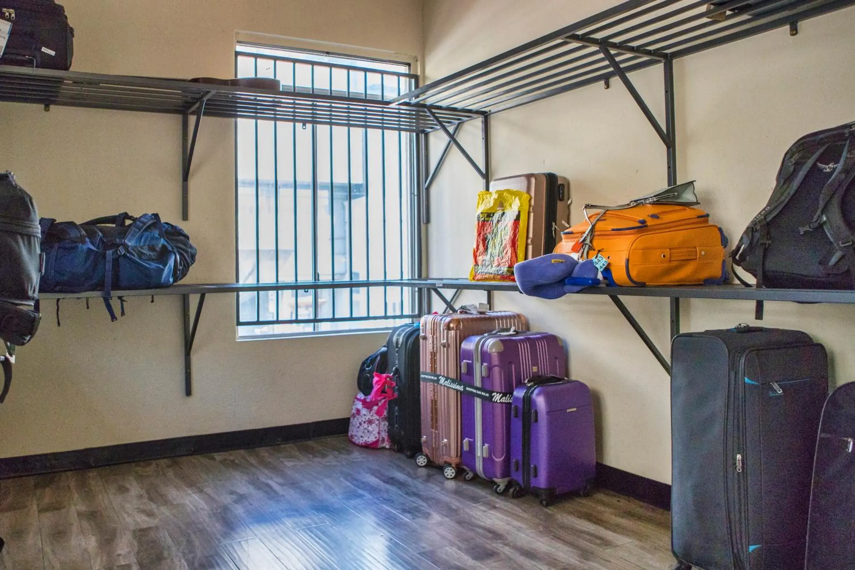 Property building in Samesun Hollywood Hotel & Hostel Property building in Samesun Hollywood Hotel & Hostel