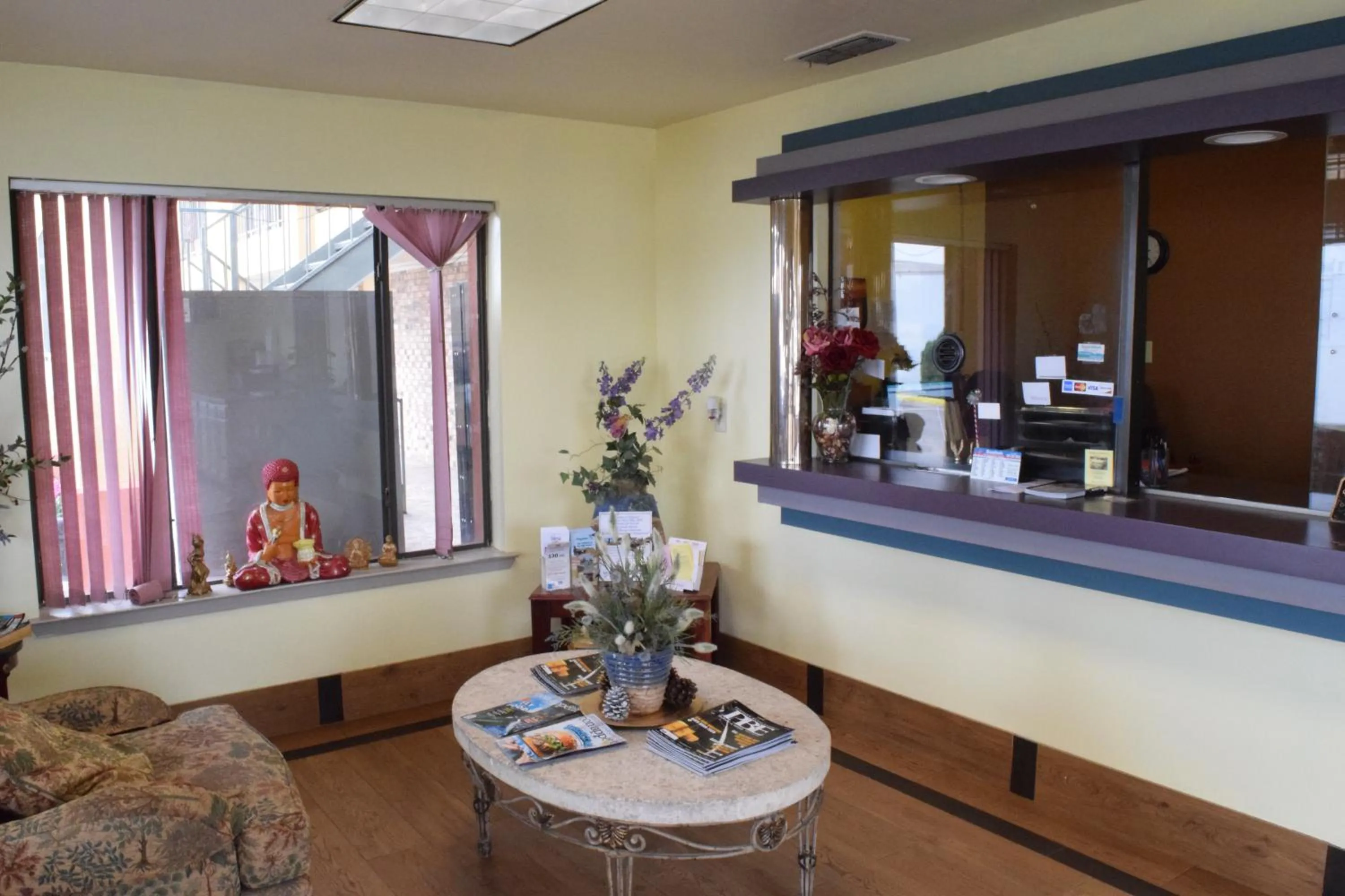 Lobby or reception in Delux Inn