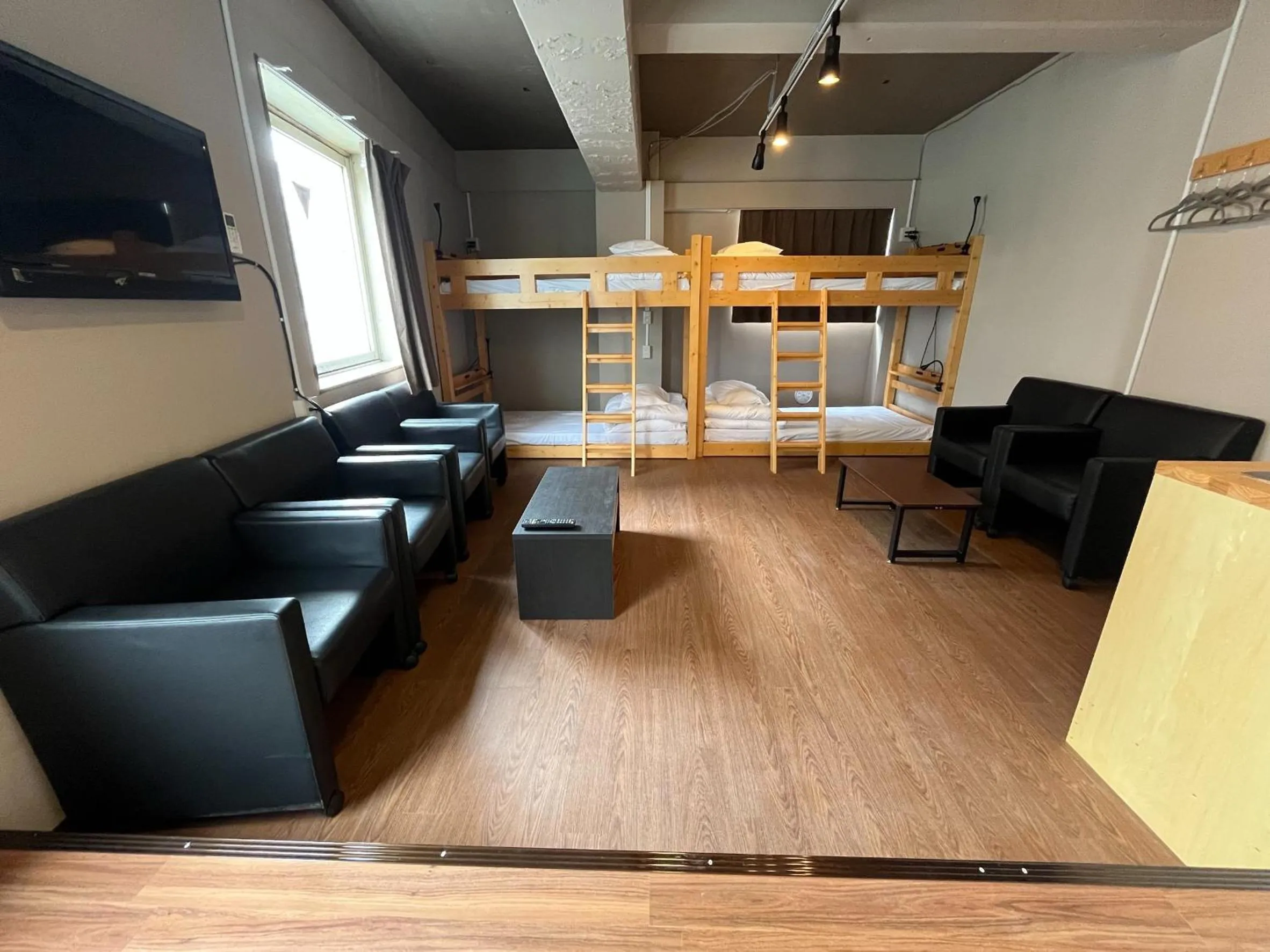 Hinode Kagurazakaekimae Hotel