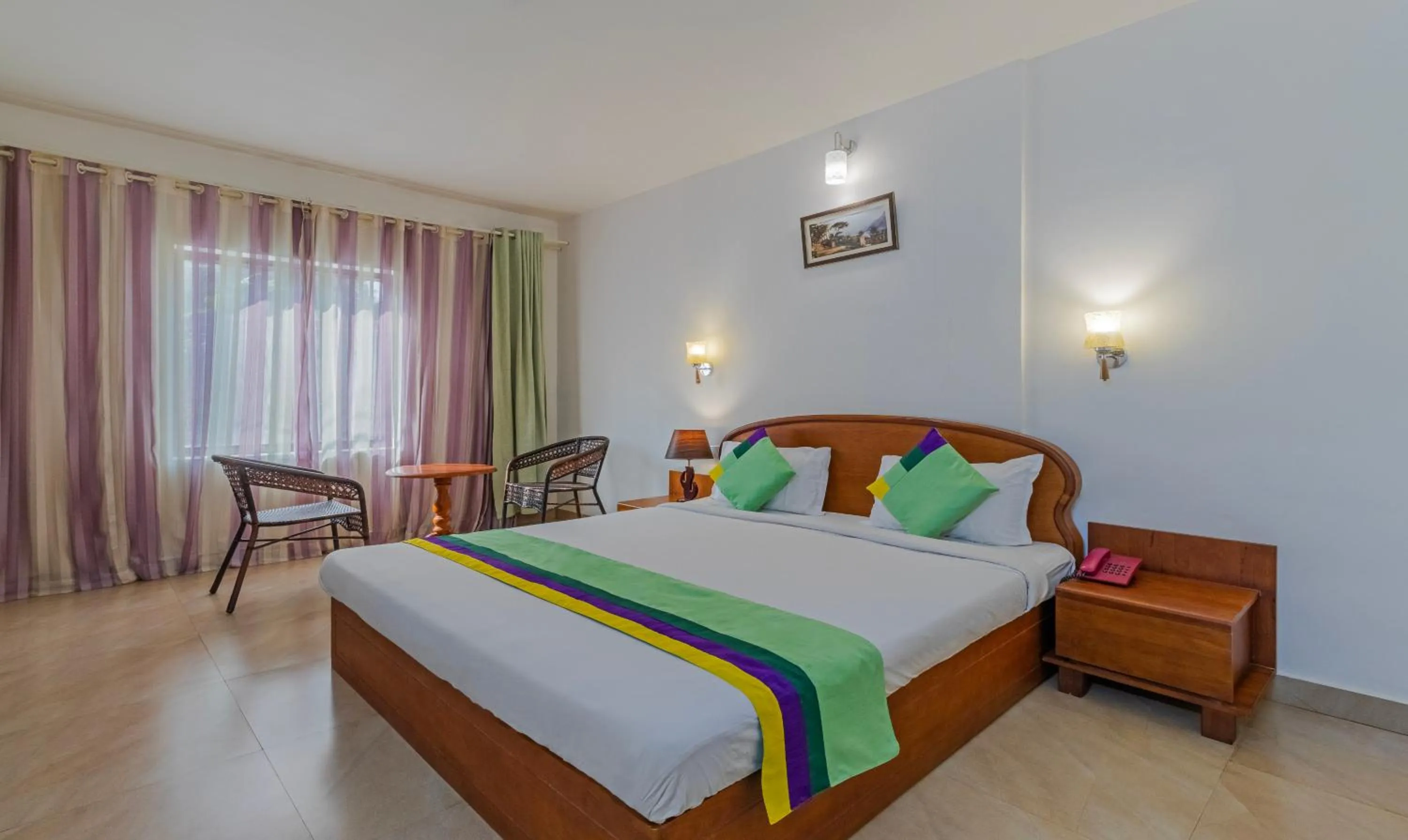 Bedroom, Bed in Treebo Sadhoo Heritage