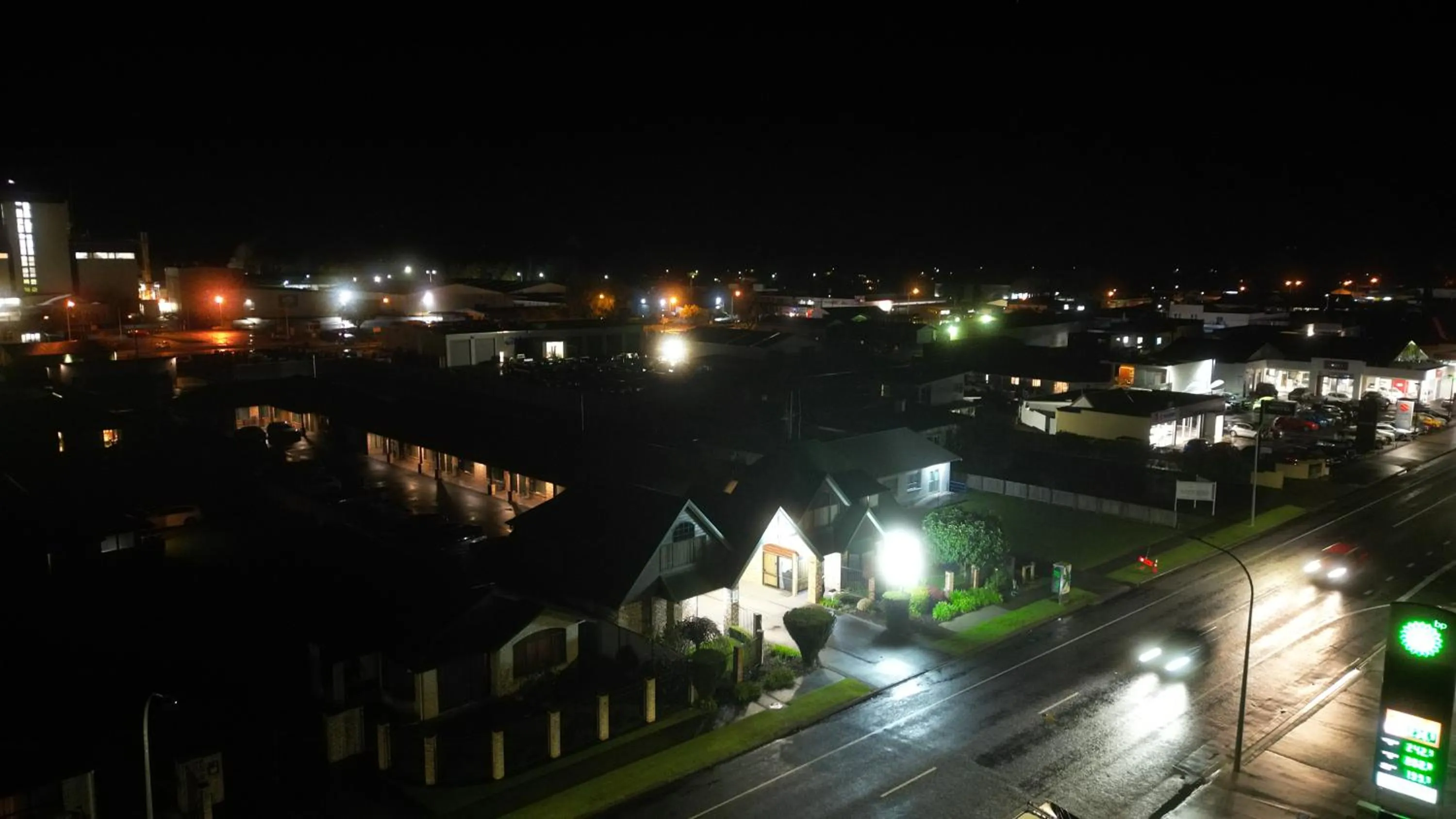 Night in Central Motor Lodge